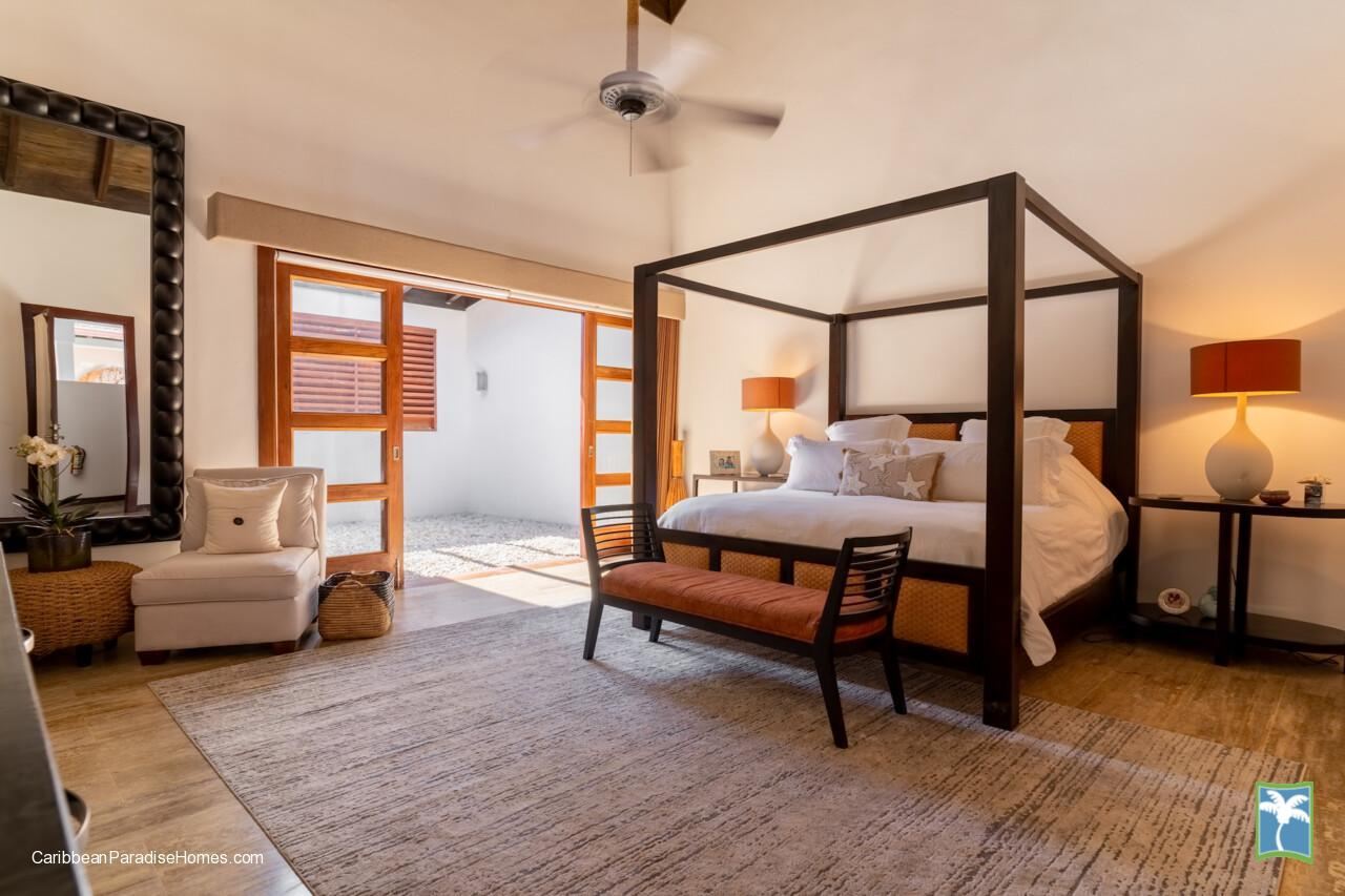 Tropical Modern - Casa de Campo