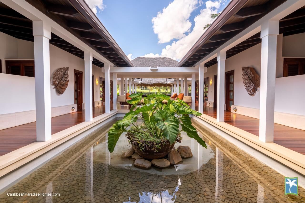 Tropical Modern - Casa de Campo