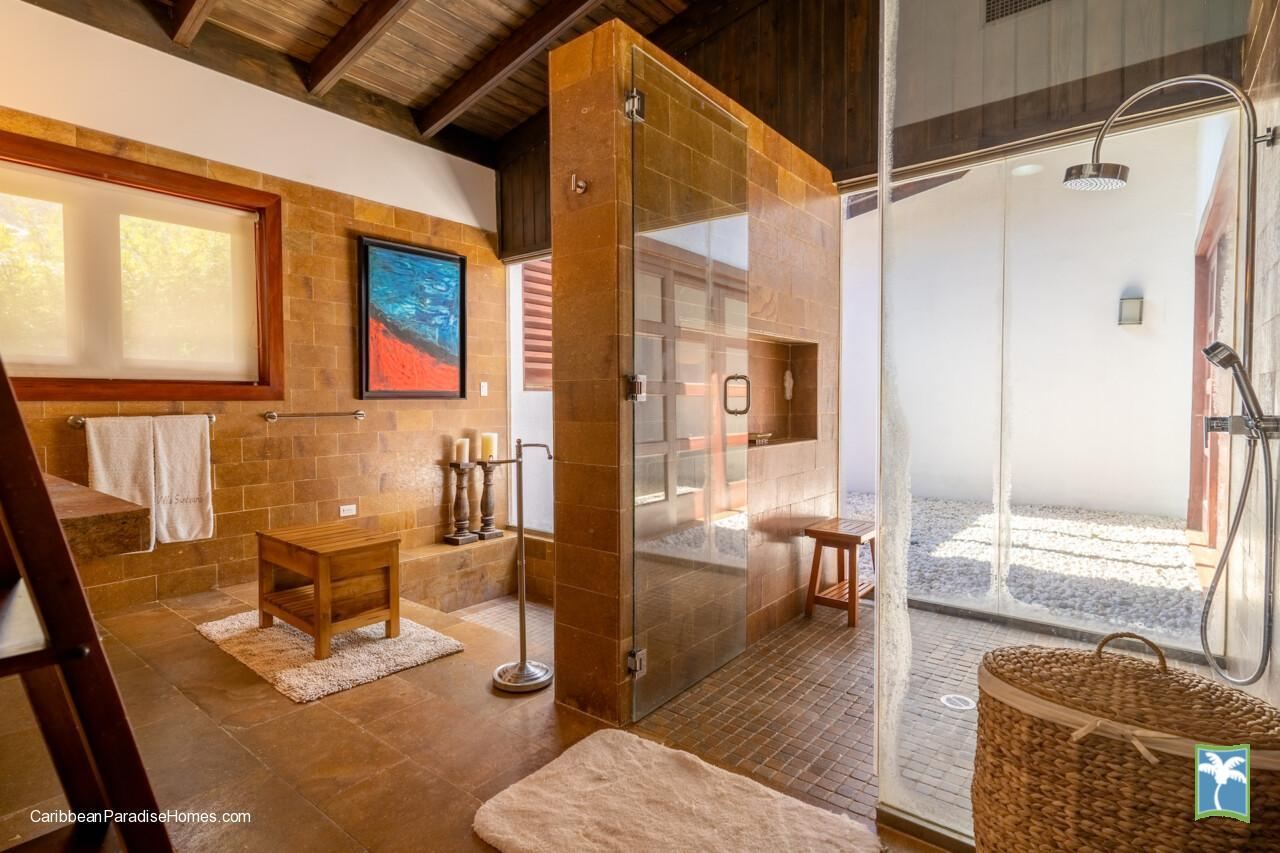 Tropical Modern - Casa de Campo