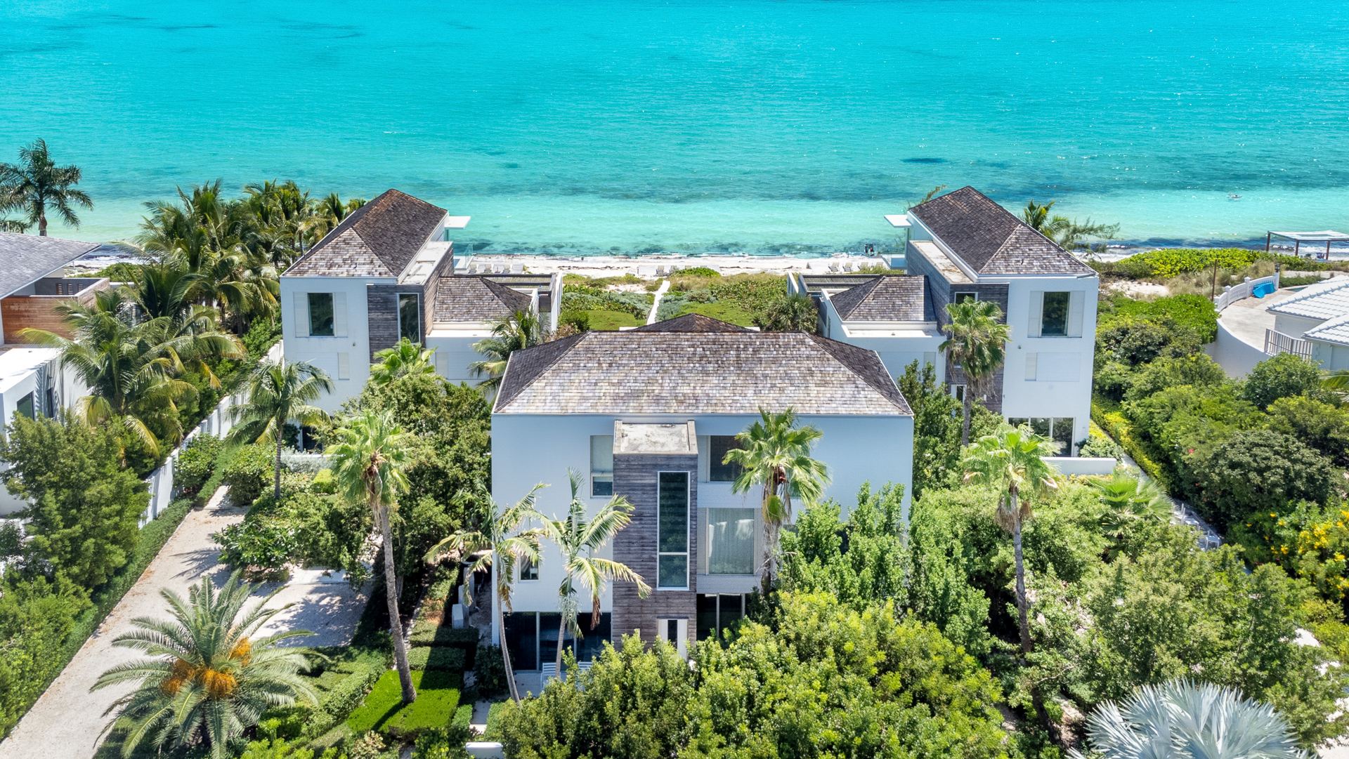 Villa Hyperion - Long Bay Beach