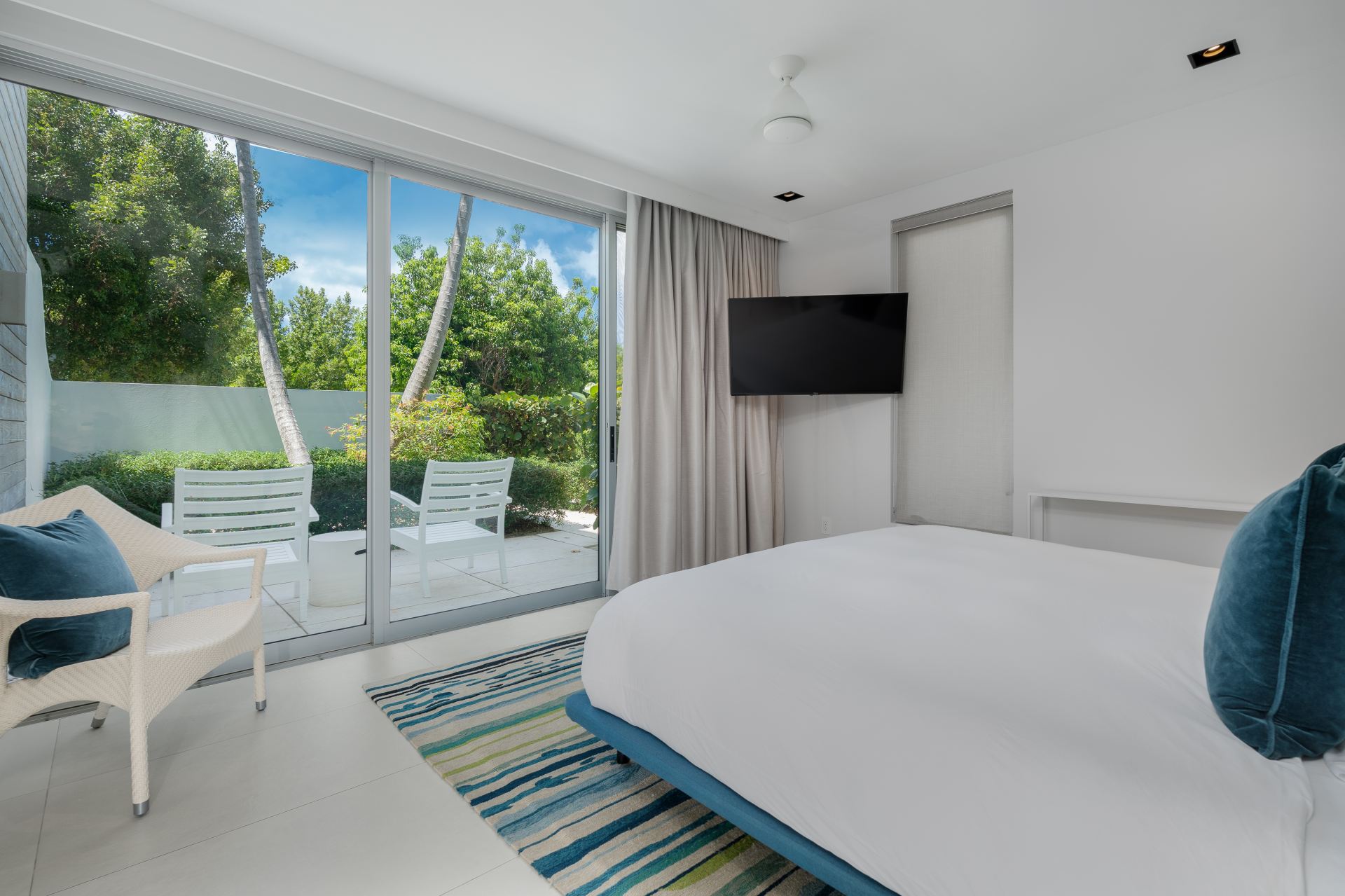 Villa Hyperion - Long Bay Beach