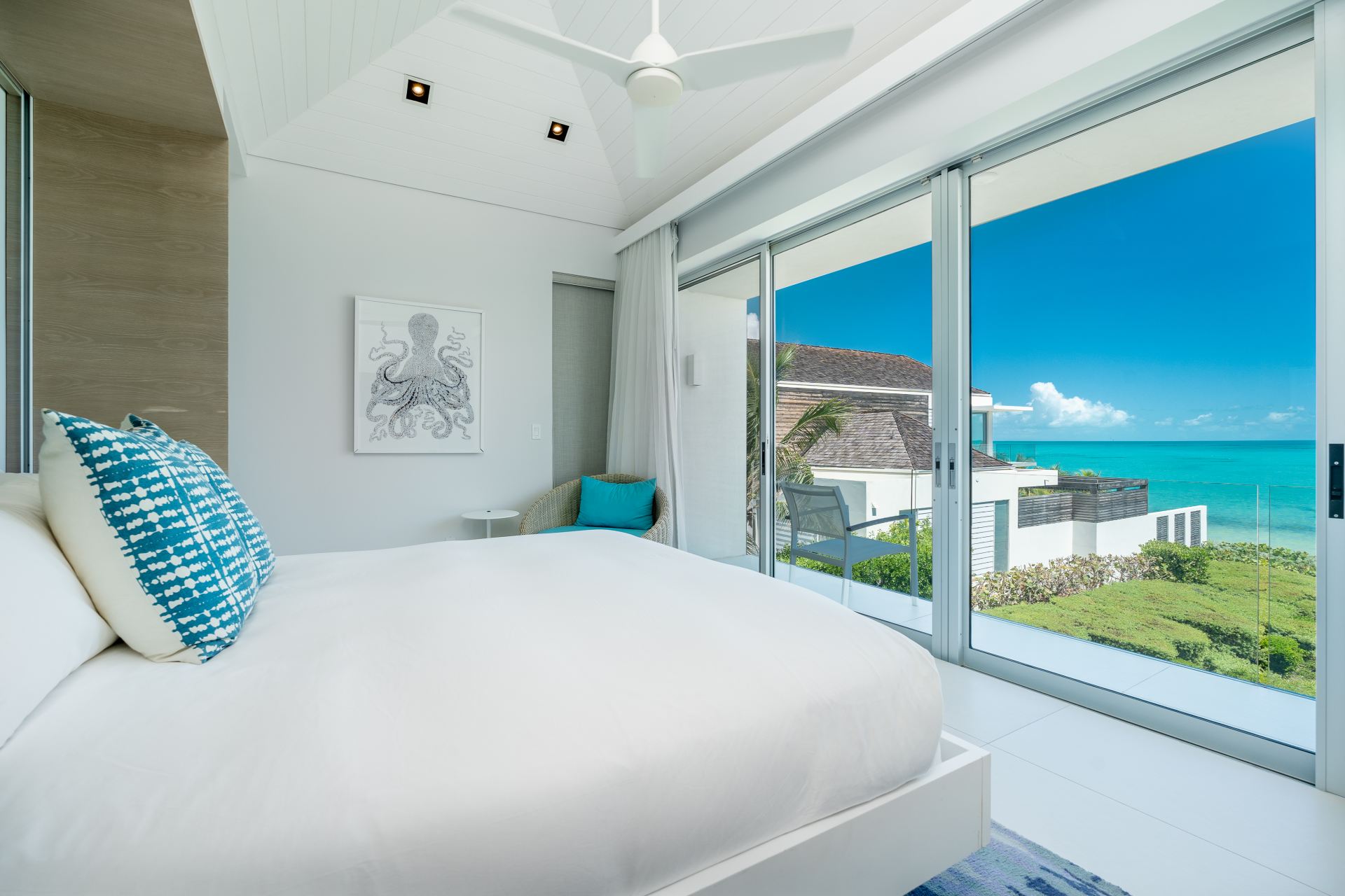 Villa Hyperion - Long Bay Beach