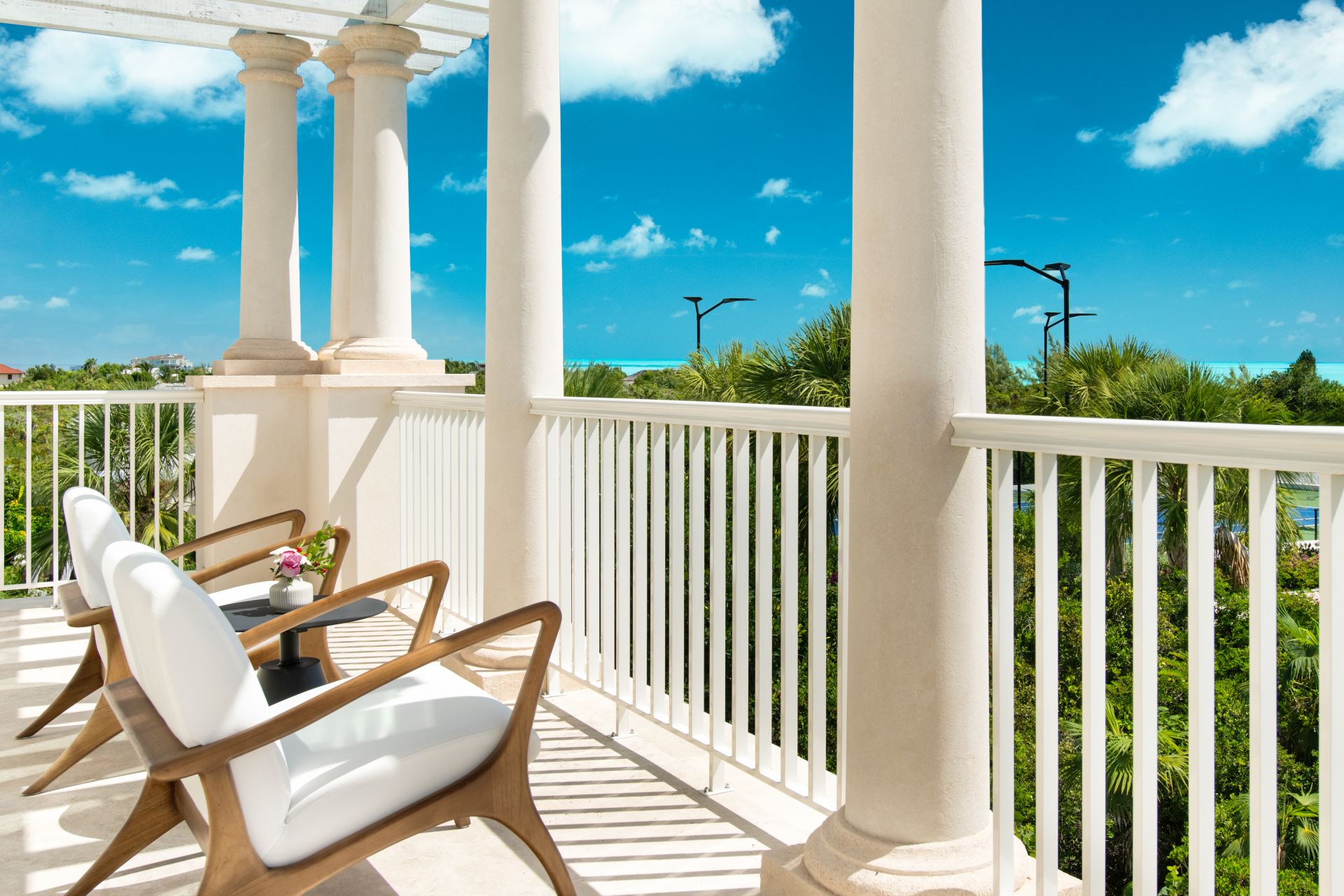 Villa Shambhala 8 BR