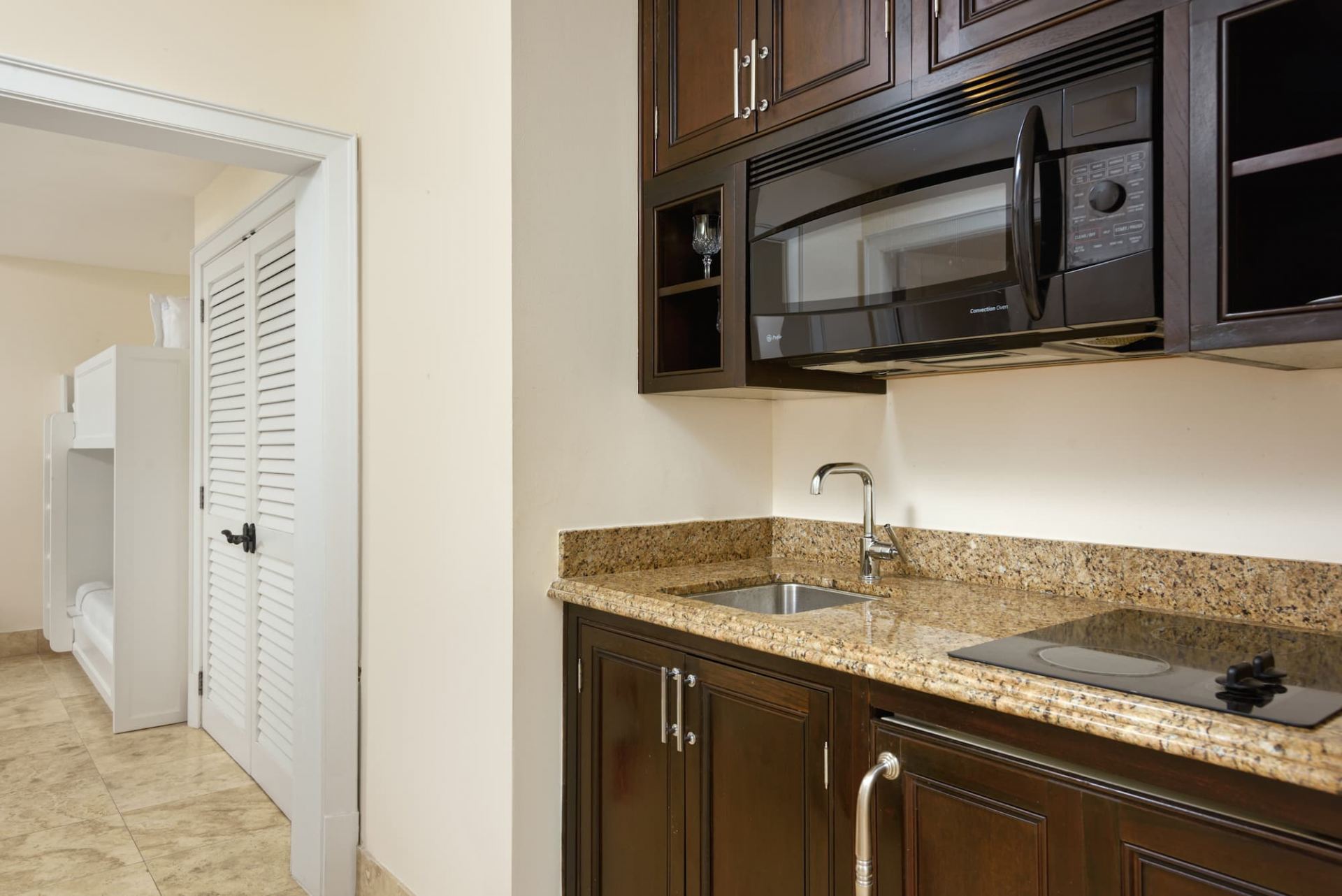 Villa Shambhala 5 BR