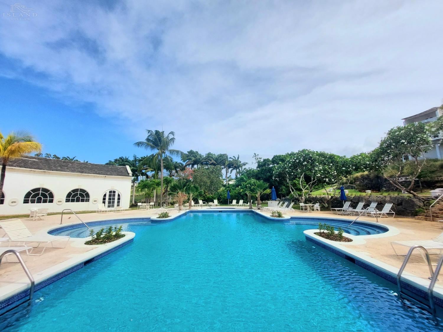 Palm Ridge 10, Benjoli Breeze