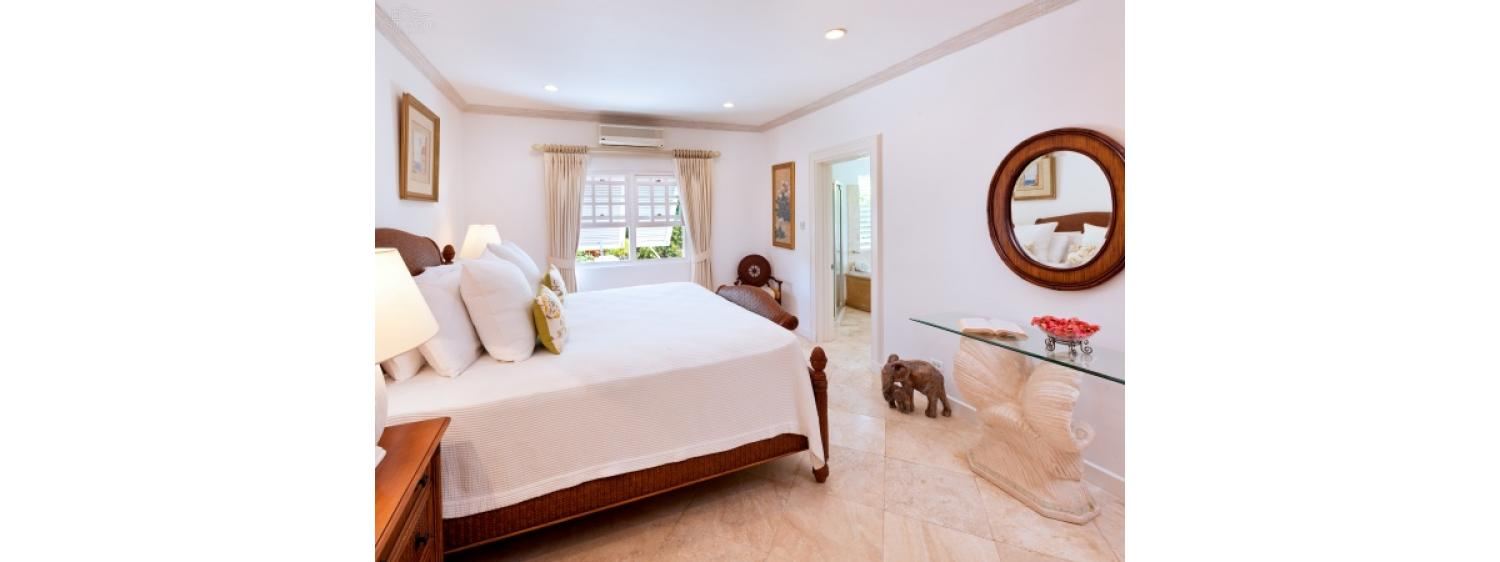 Coconut Grove 1, Spinalonga