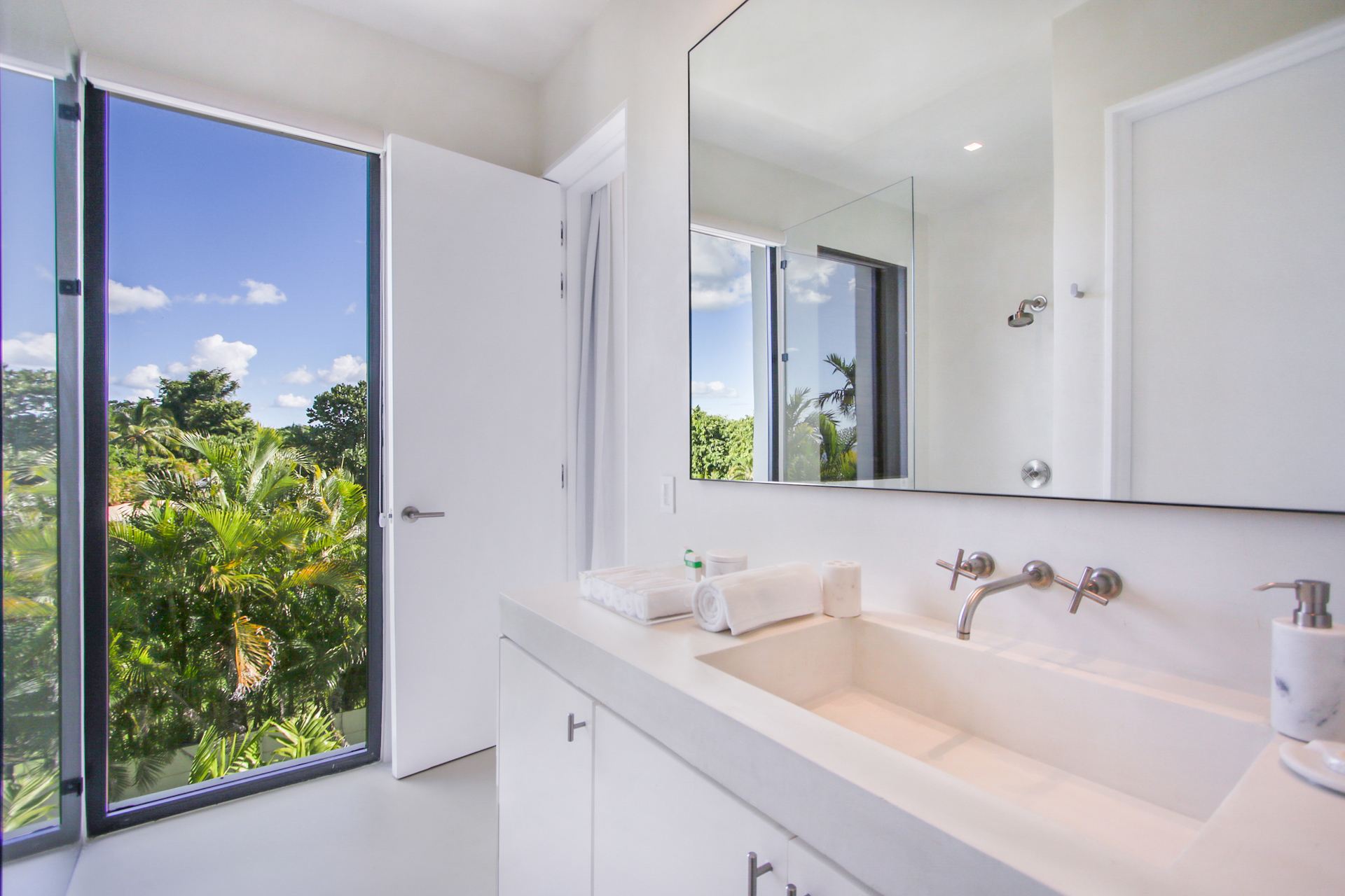 Villa Caleton - Casa de Campo