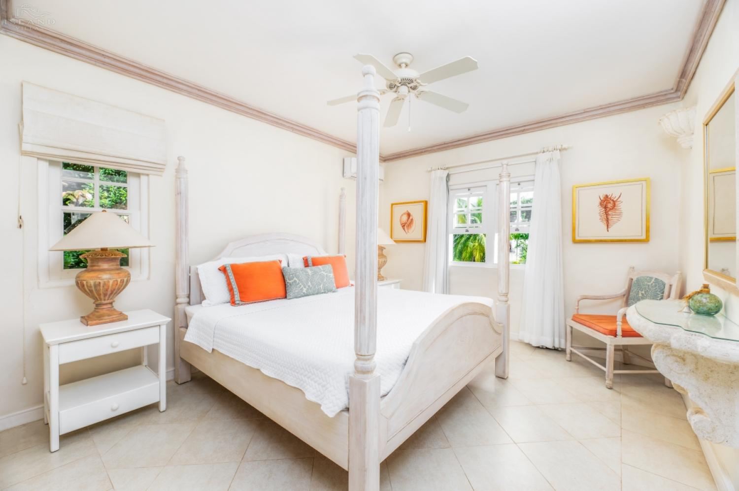 Coconut Grove 8, West Mount