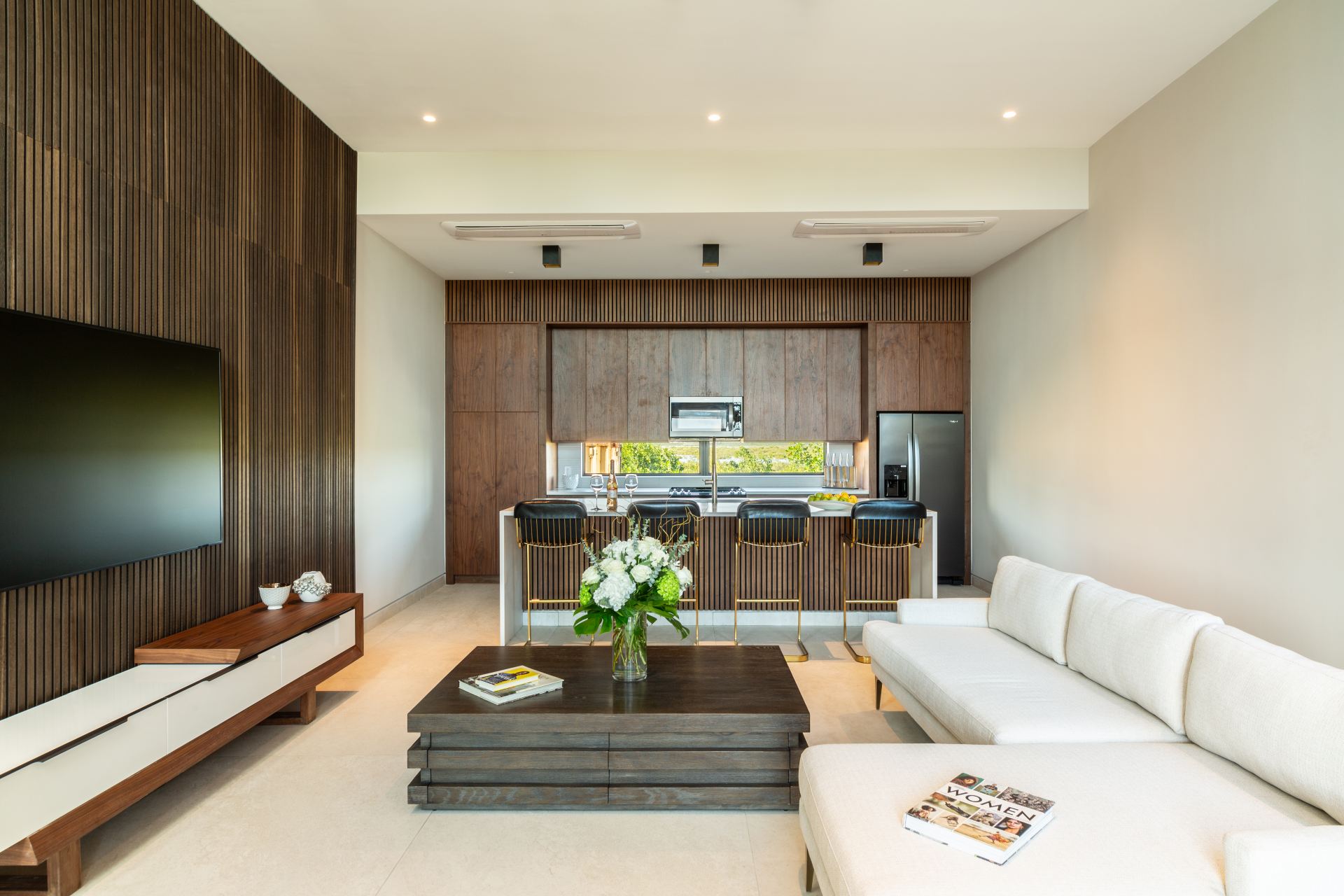 Solara - Turtle Tail