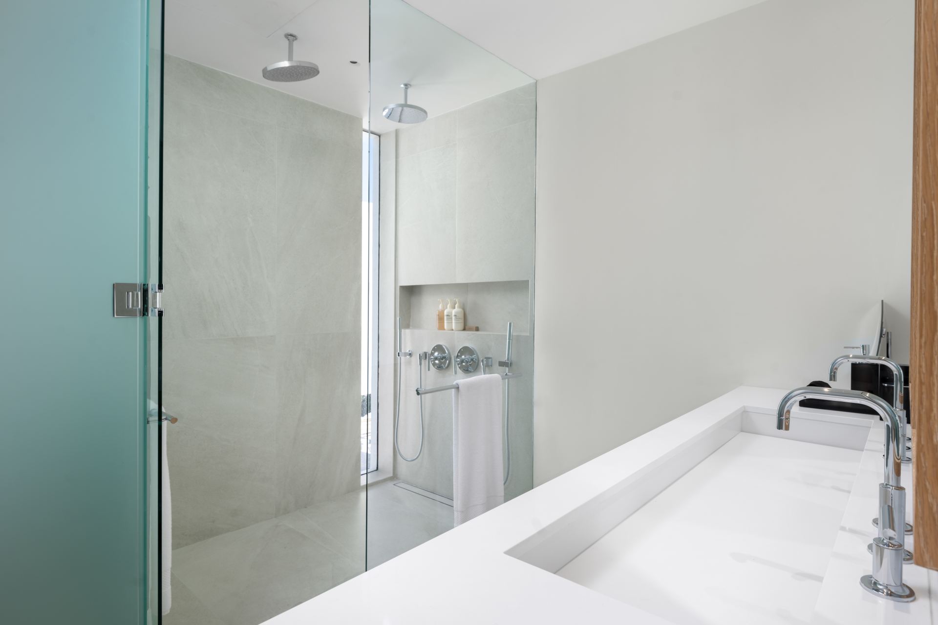 North Shore Enclave - 3 BDR OCEAN VIEW BEACH HOUSE