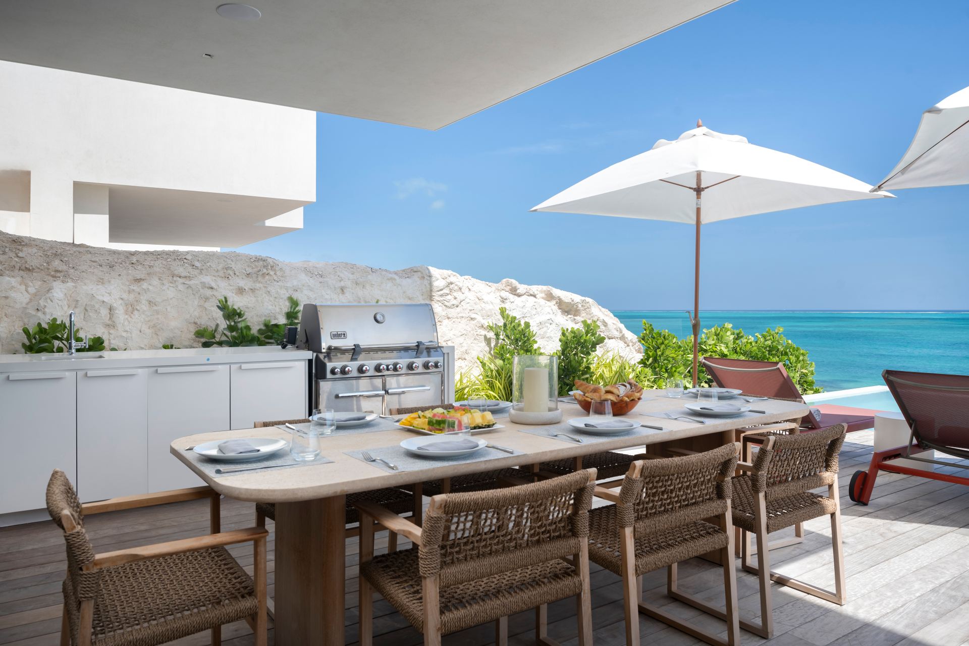 North Shore Enclave - 3 BDR OCEAN FRONT BEACH HOUSE