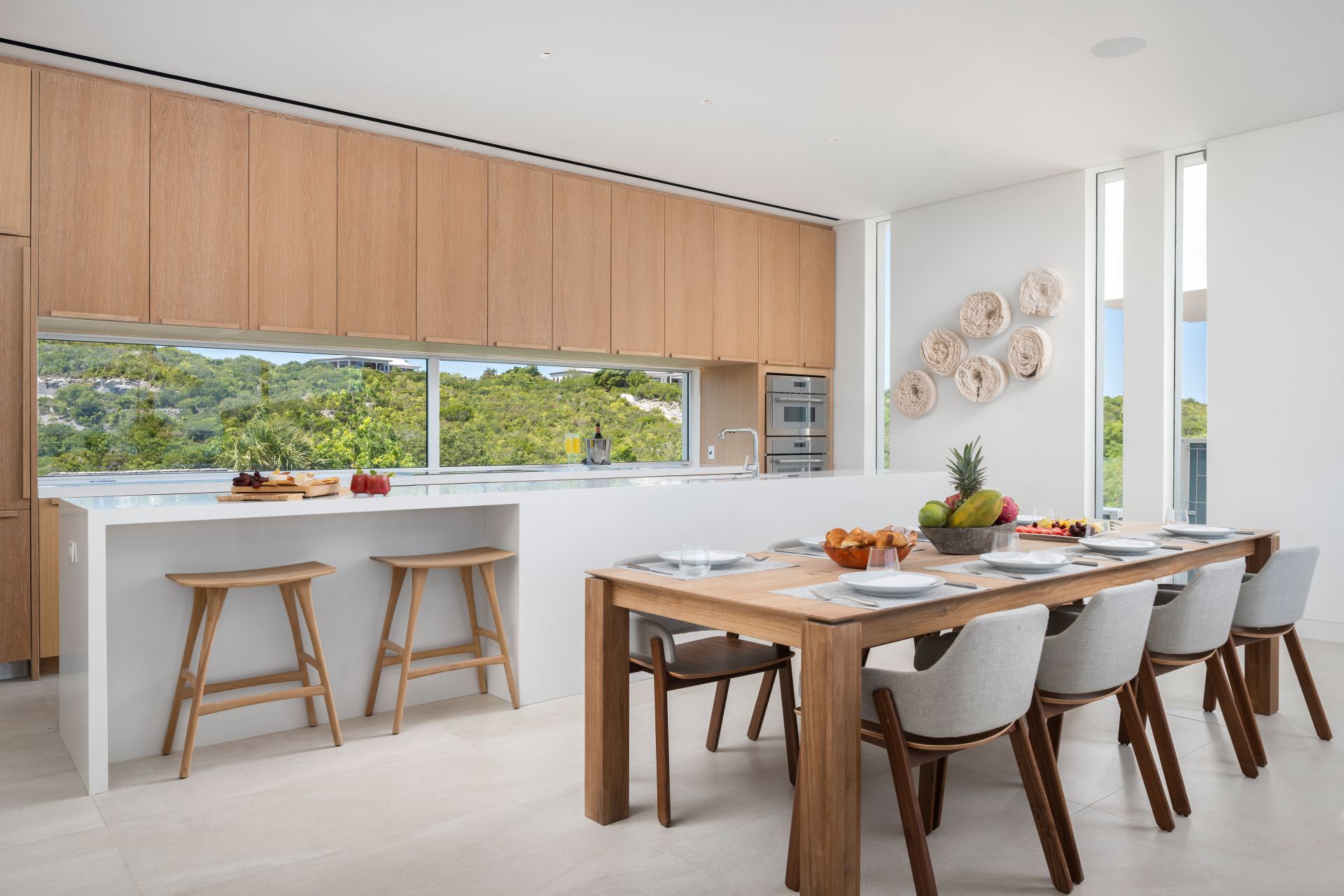 North Shore Enclave - 3 BDR OCEAN VIEW BEACH HOUSE