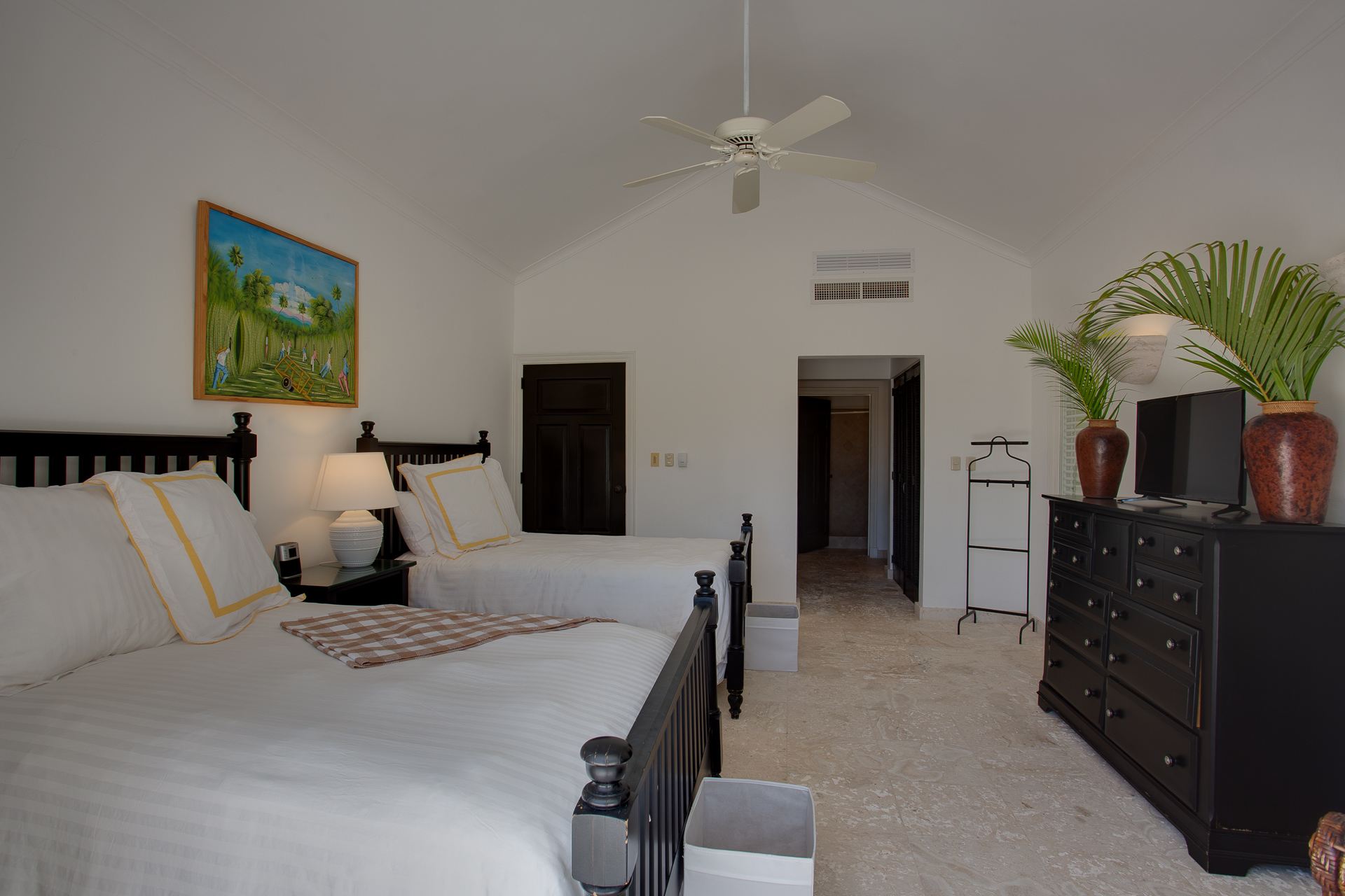 Villa Tortuga Bay B14