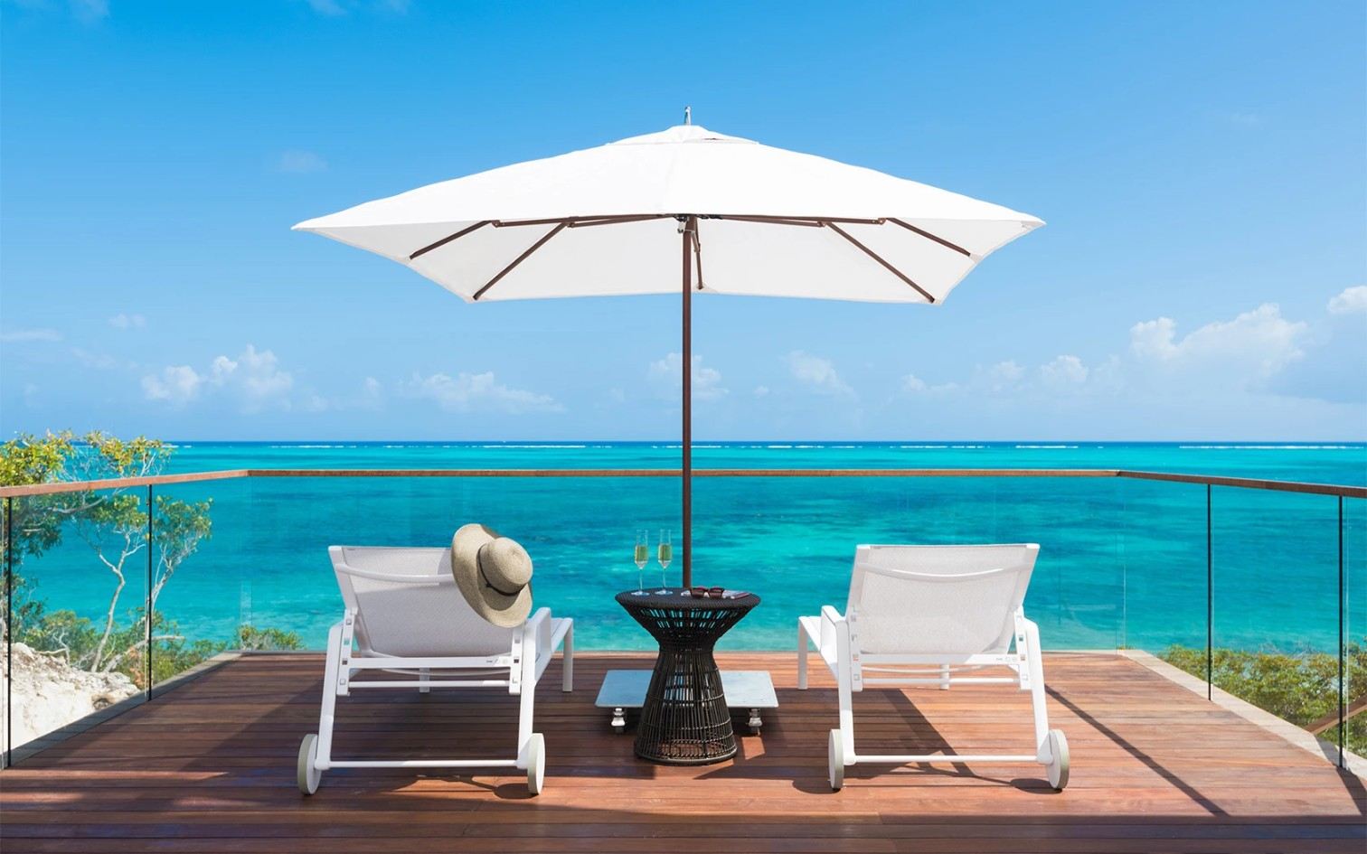 North Shore Enclave - 5 BDR BEACHFRONT VILLA