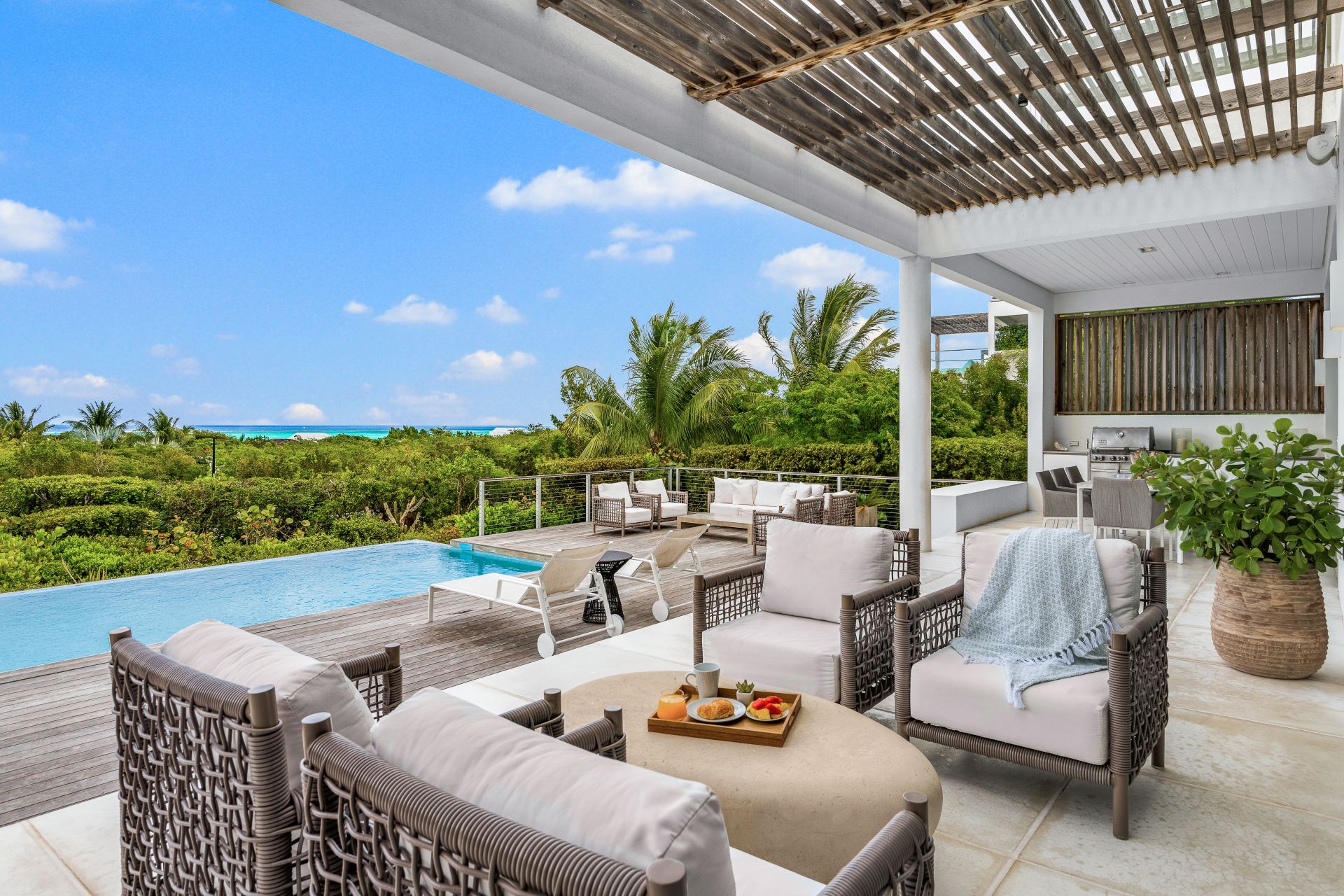 North Shore Enclave - 5 BDR OCEAN VIEW VILLA