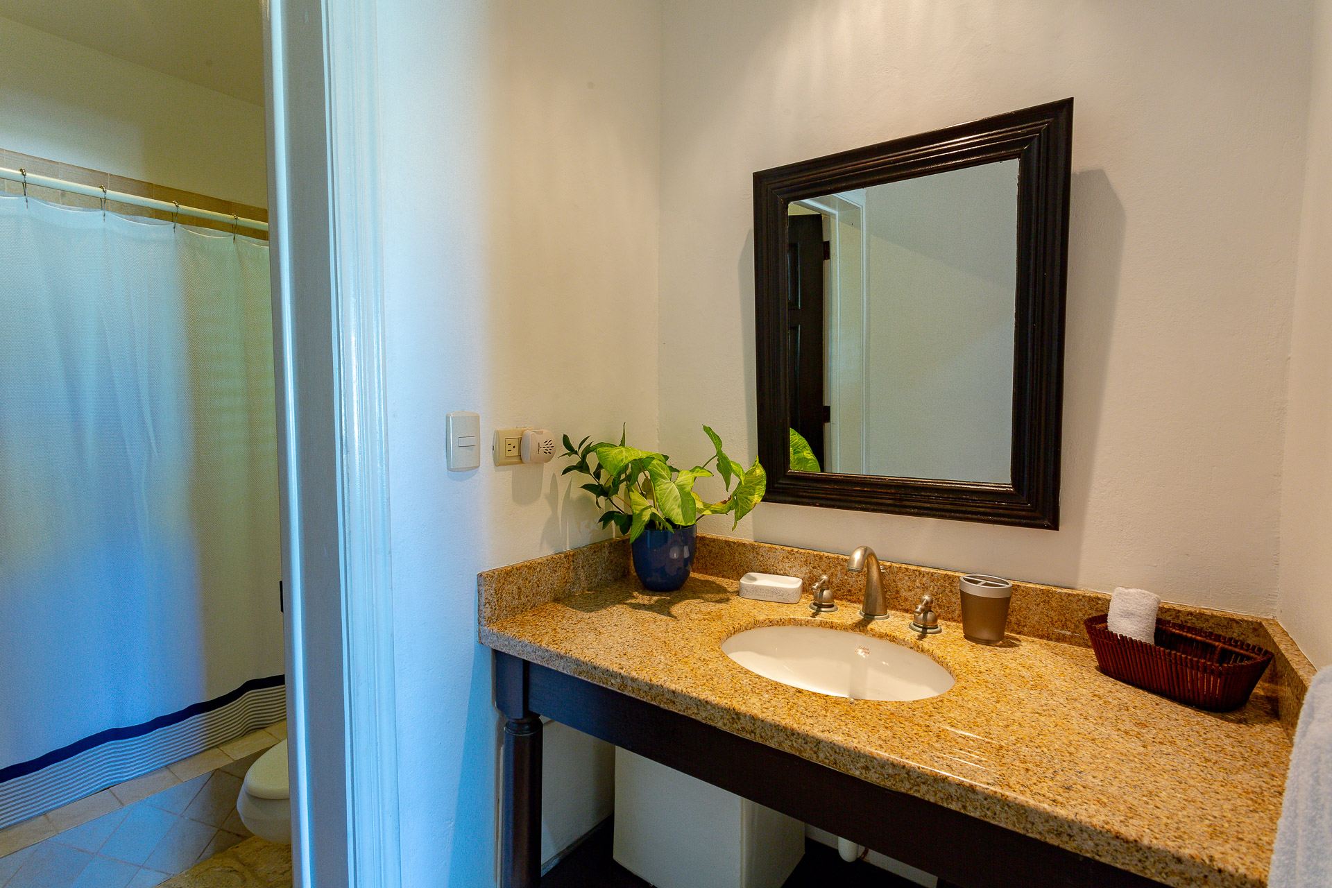 Villa Tortuga Bay B14