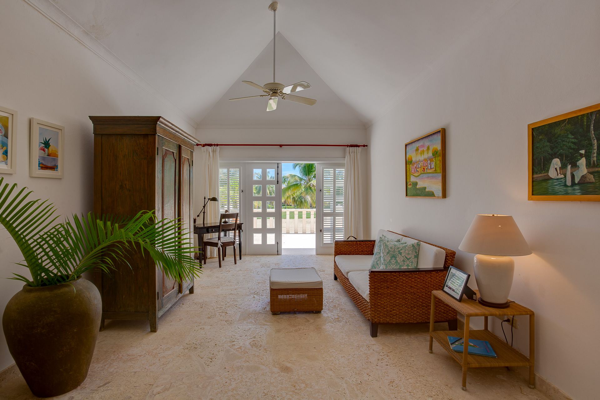 Villa Tortuga Bay B14