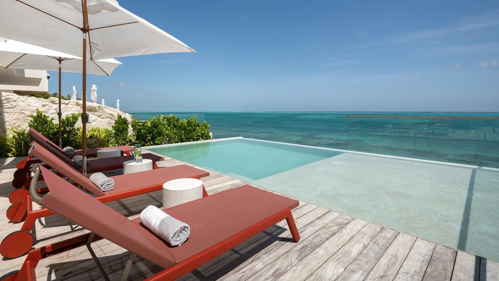 North Shore Enclave - 3 BDR OCEAN FRONT BEACH HOUSE