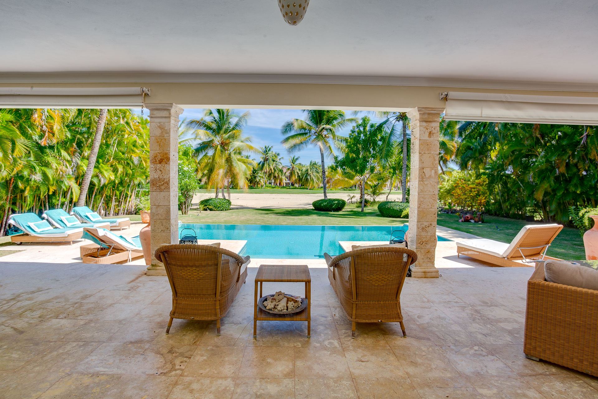 Villa Tortuga Bay B14