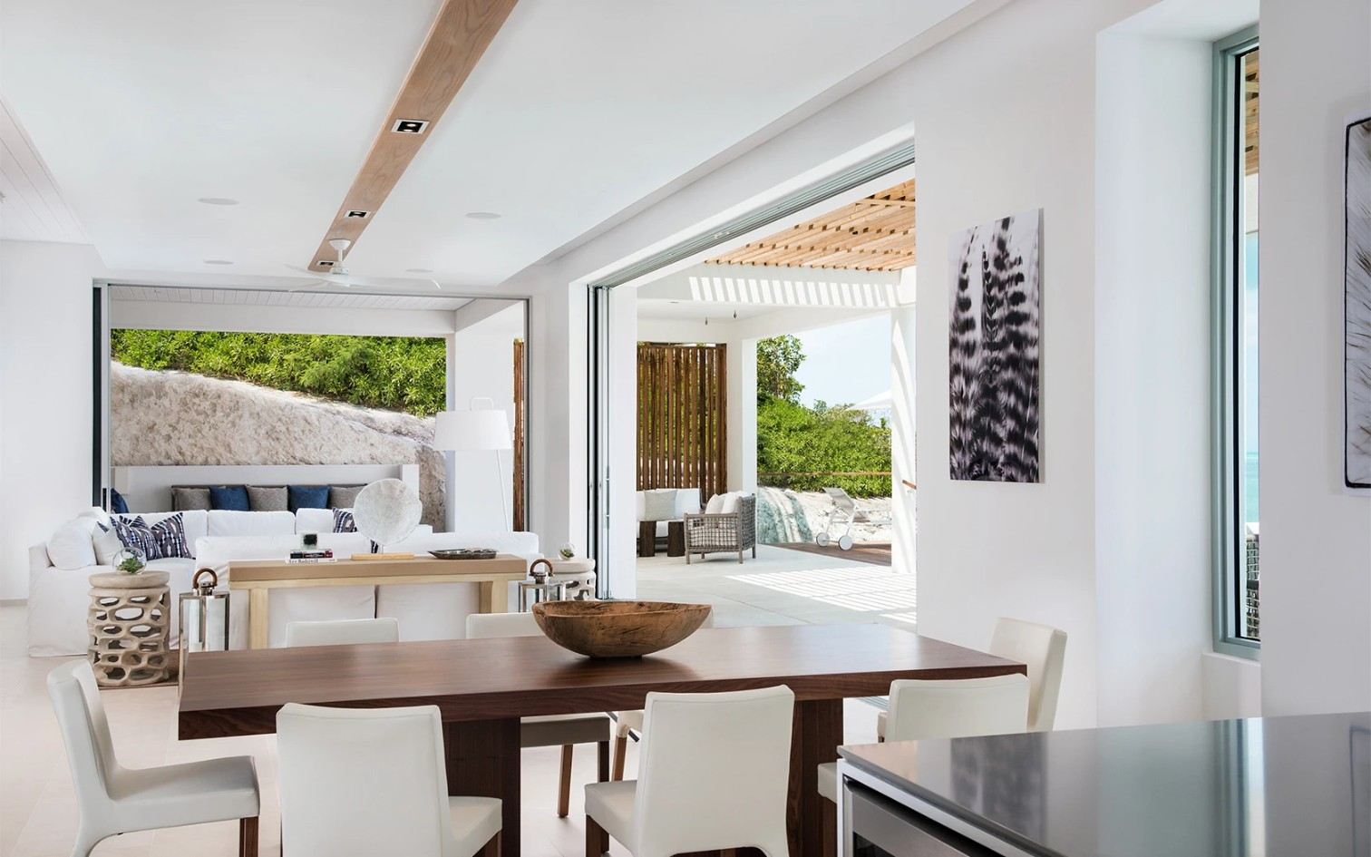 North Shore Enclave - 5 BDR BEACHFRONT VILLA