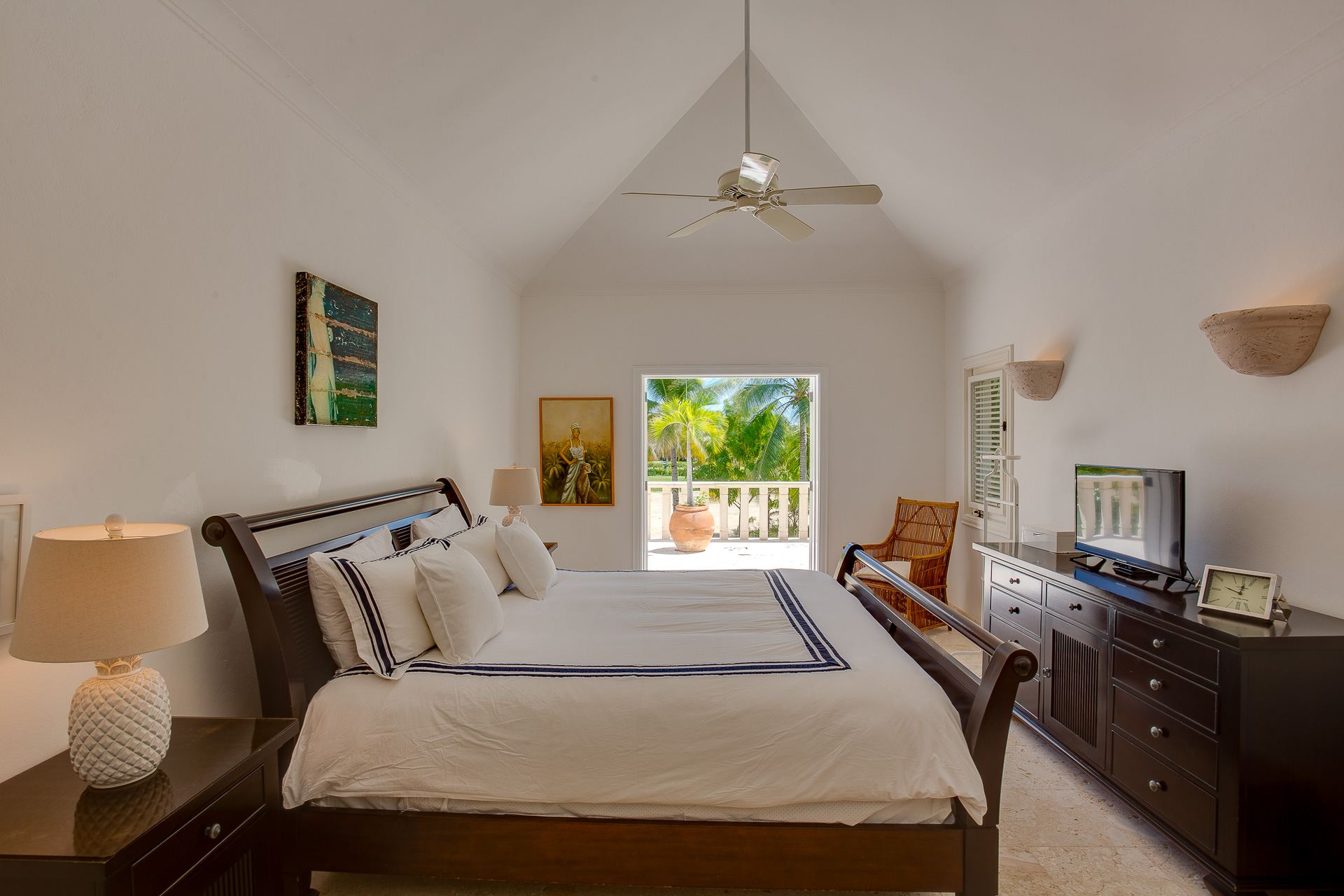 Villa Tortuga Bay B14