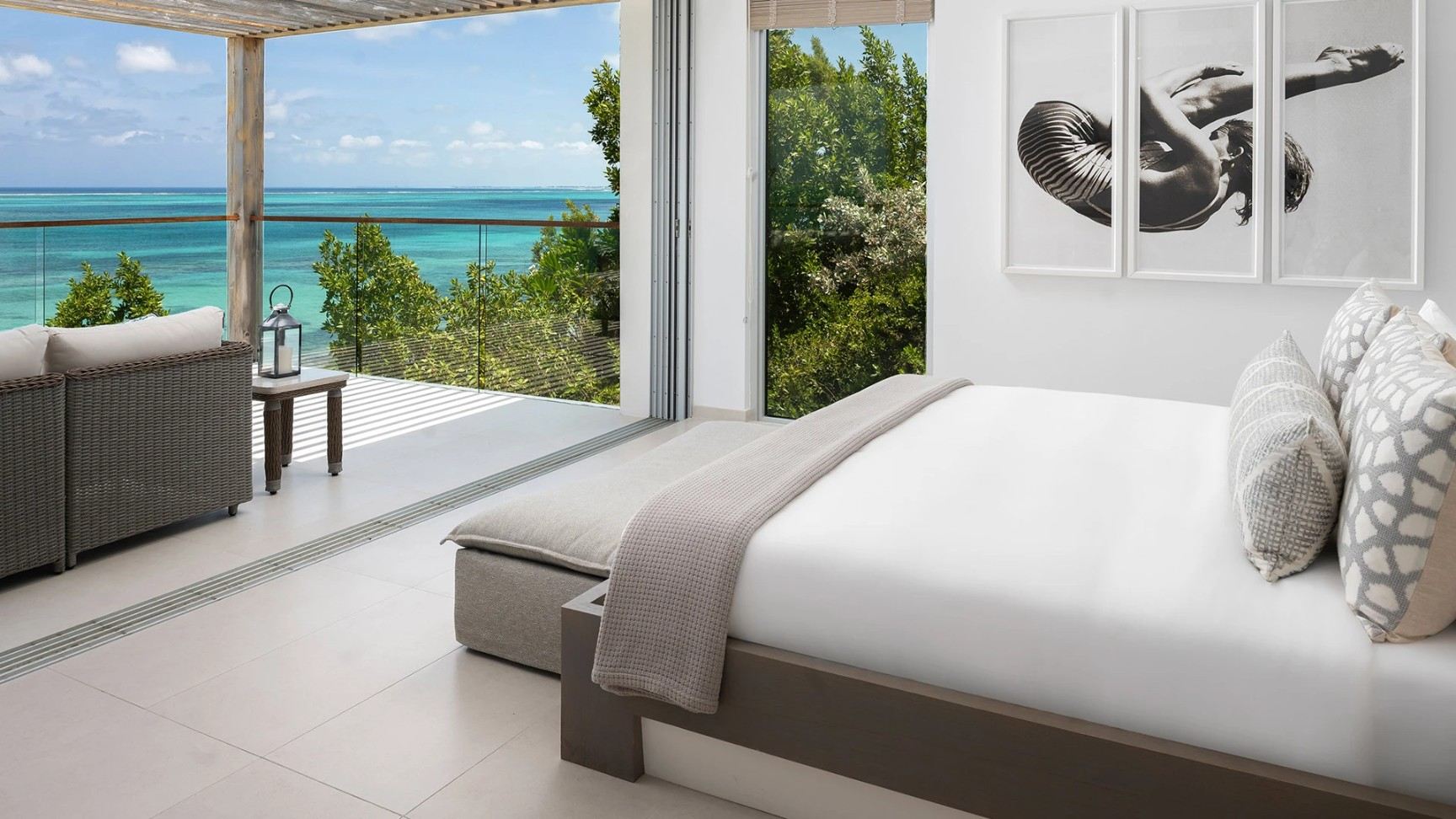 North Shore Enclave - 4 BDR BEACHFRONT VILLA