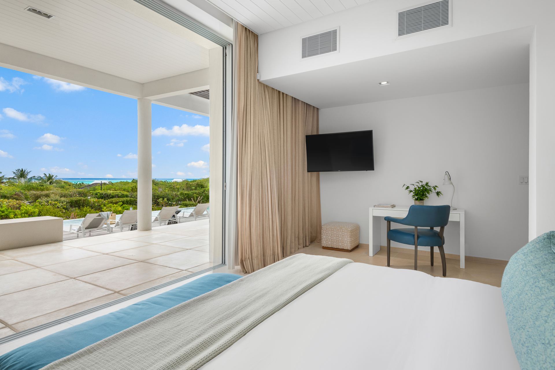 North Shore Enclave - 5 BDR OCEAN VIEW VILLA