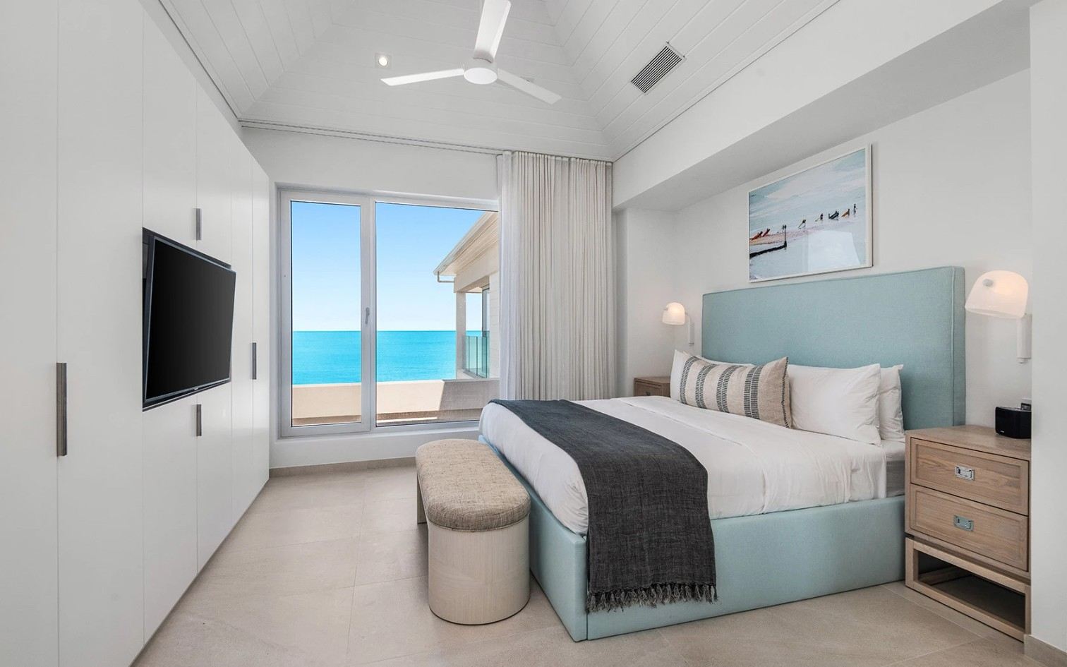 North Shore Enclave - 5 BDR BEACHFRONT VILLA