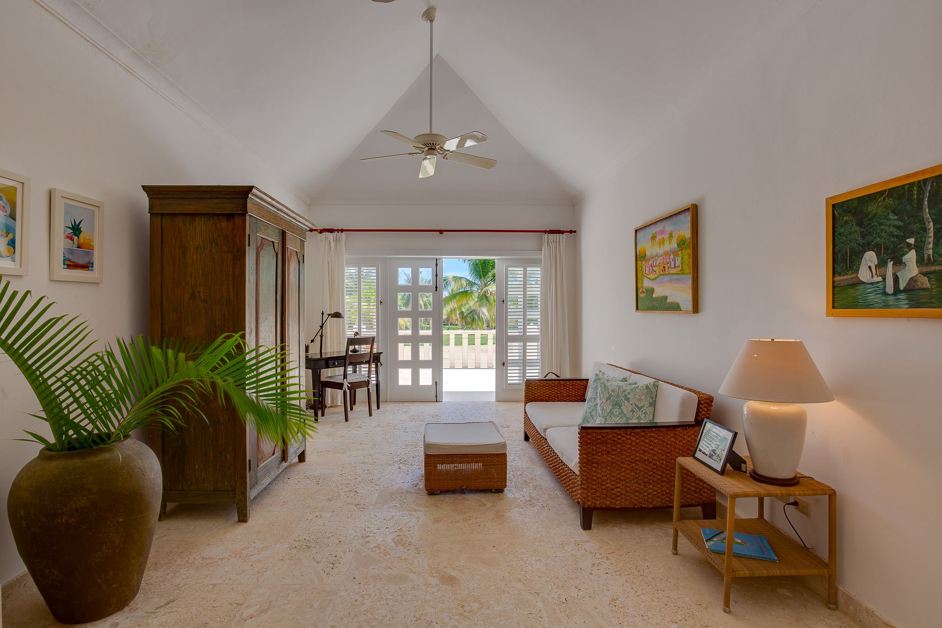 Villa Tortuga Bay B14