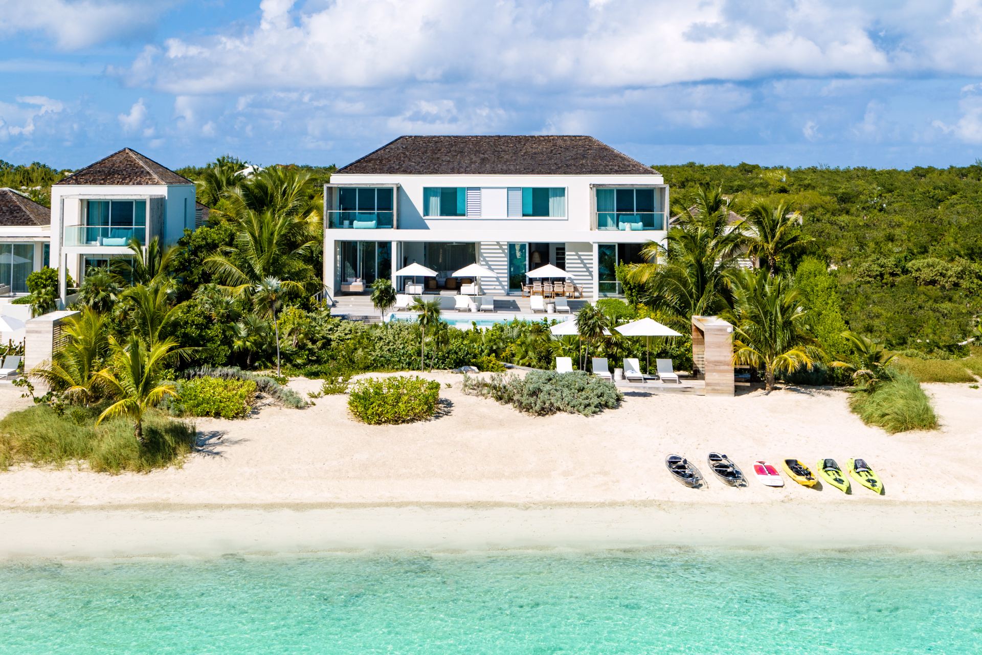 Long Bay Enclave - 6 BDR BEACHFRONT VILLA