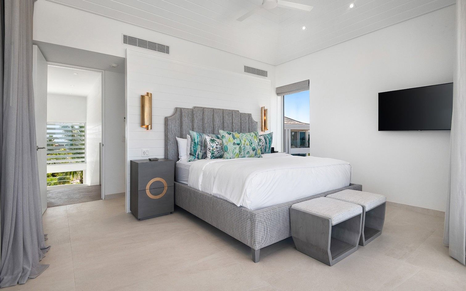 Grace Bay Enclave - 6 BDR PREMIUM OCEAN VIEW VILLA