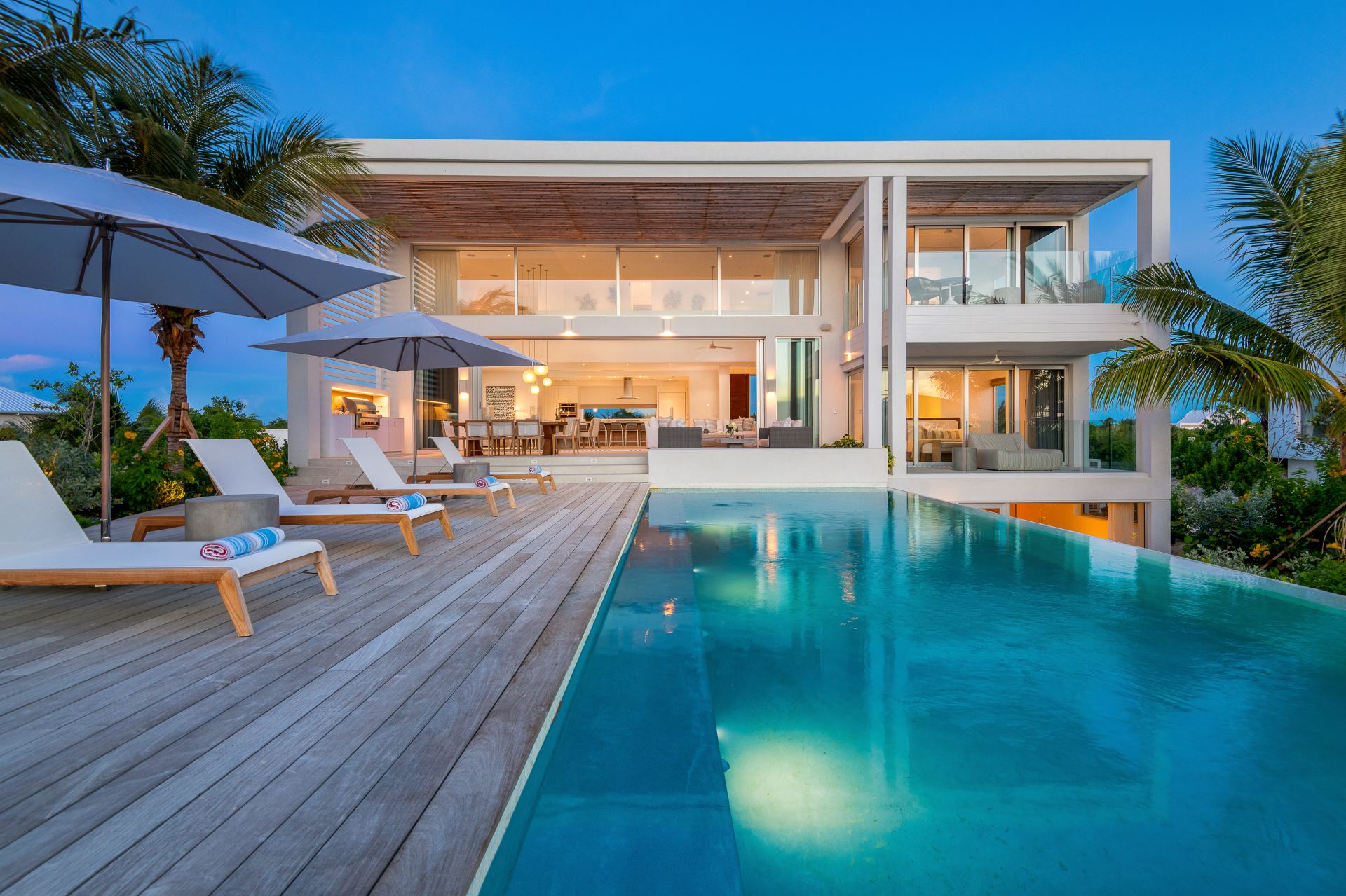 Grace Bay Enclave - 4 BDR OCEAN VIEW VILLA