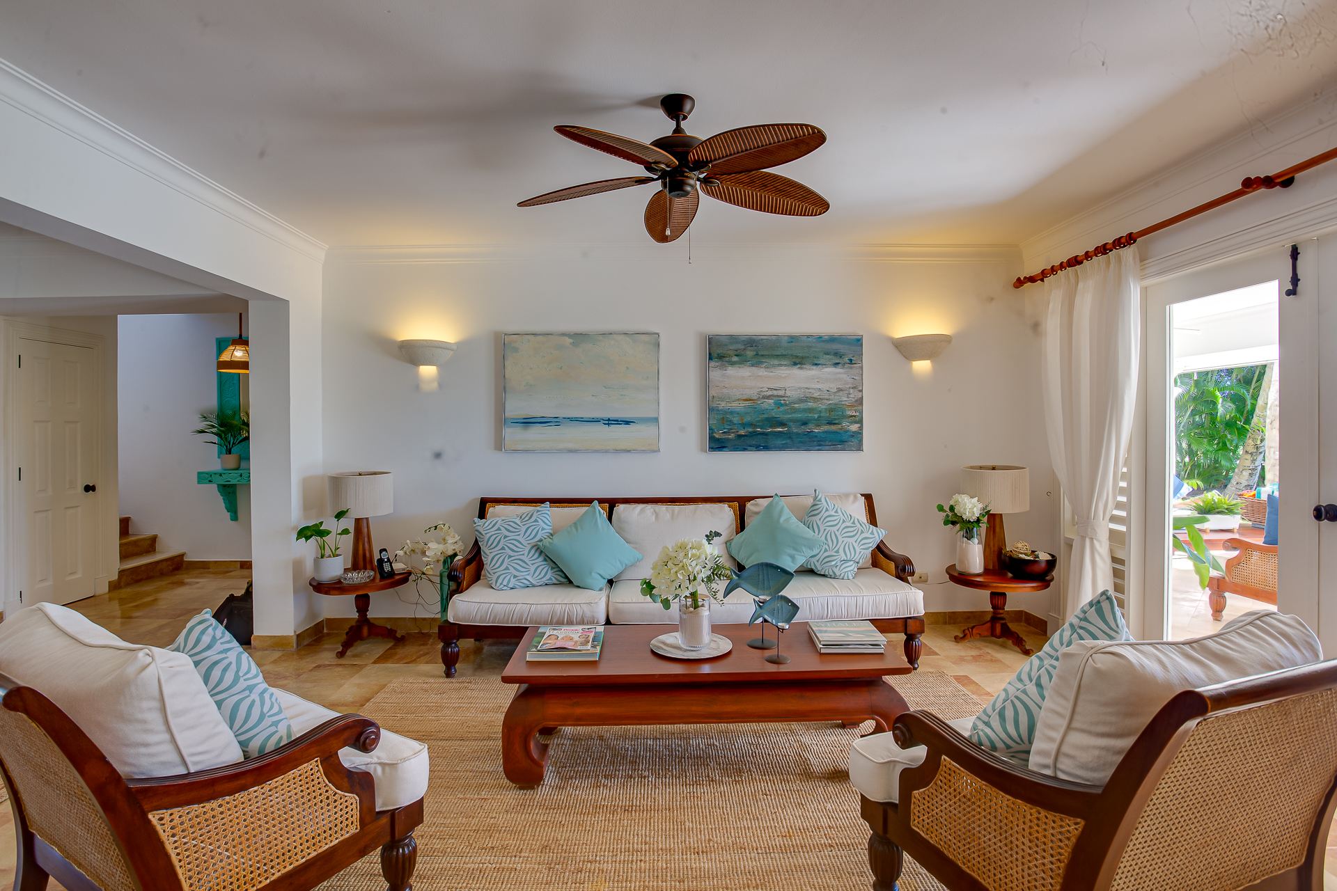 Villa Tortuga Bay B6