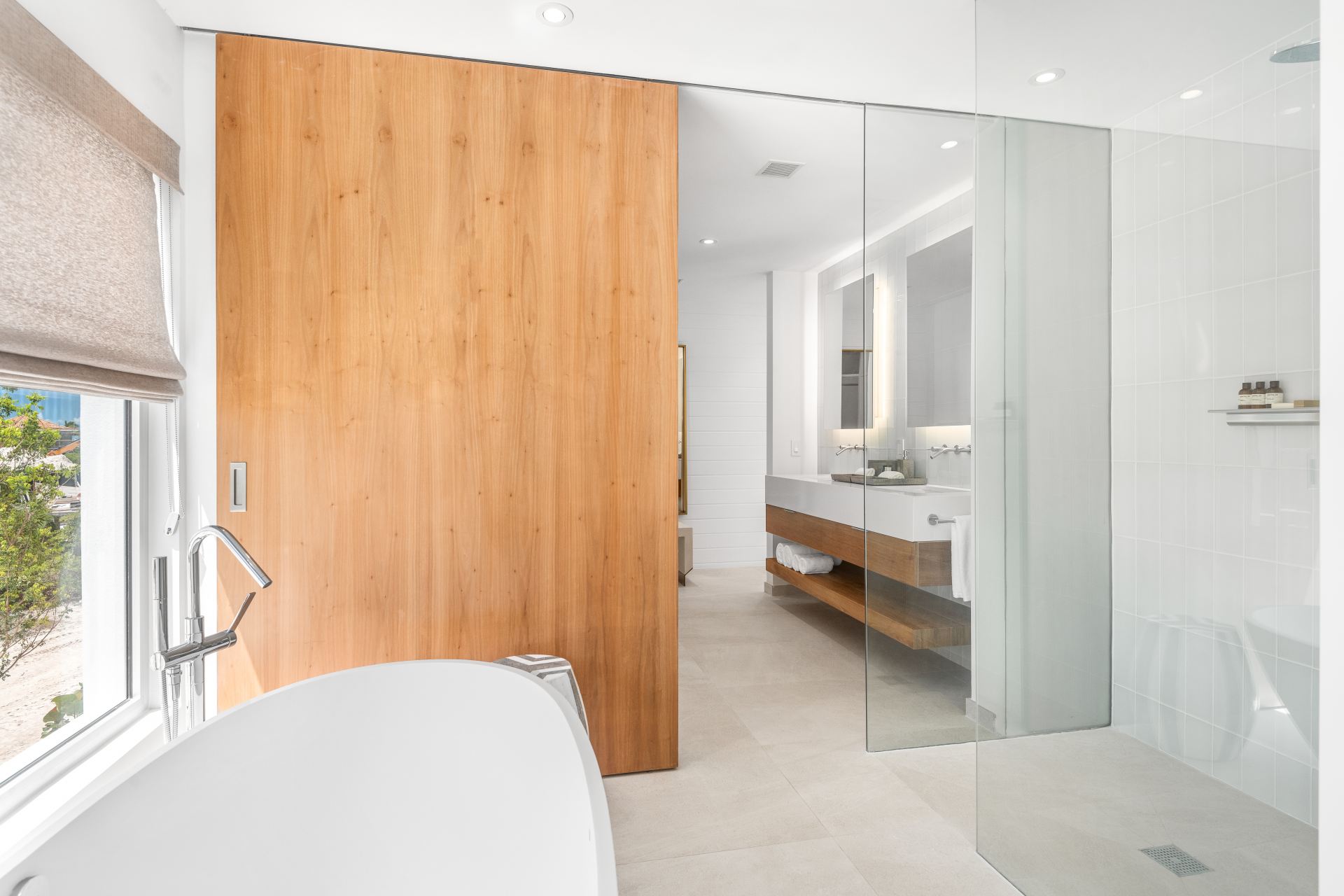 Grace Bay Enclave - 6 BDR PREMIUM OCEAN VIEW VILLA