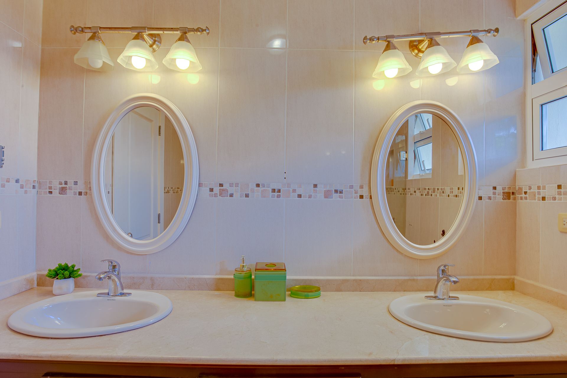 Villa Marcela Tortuga Bay B48