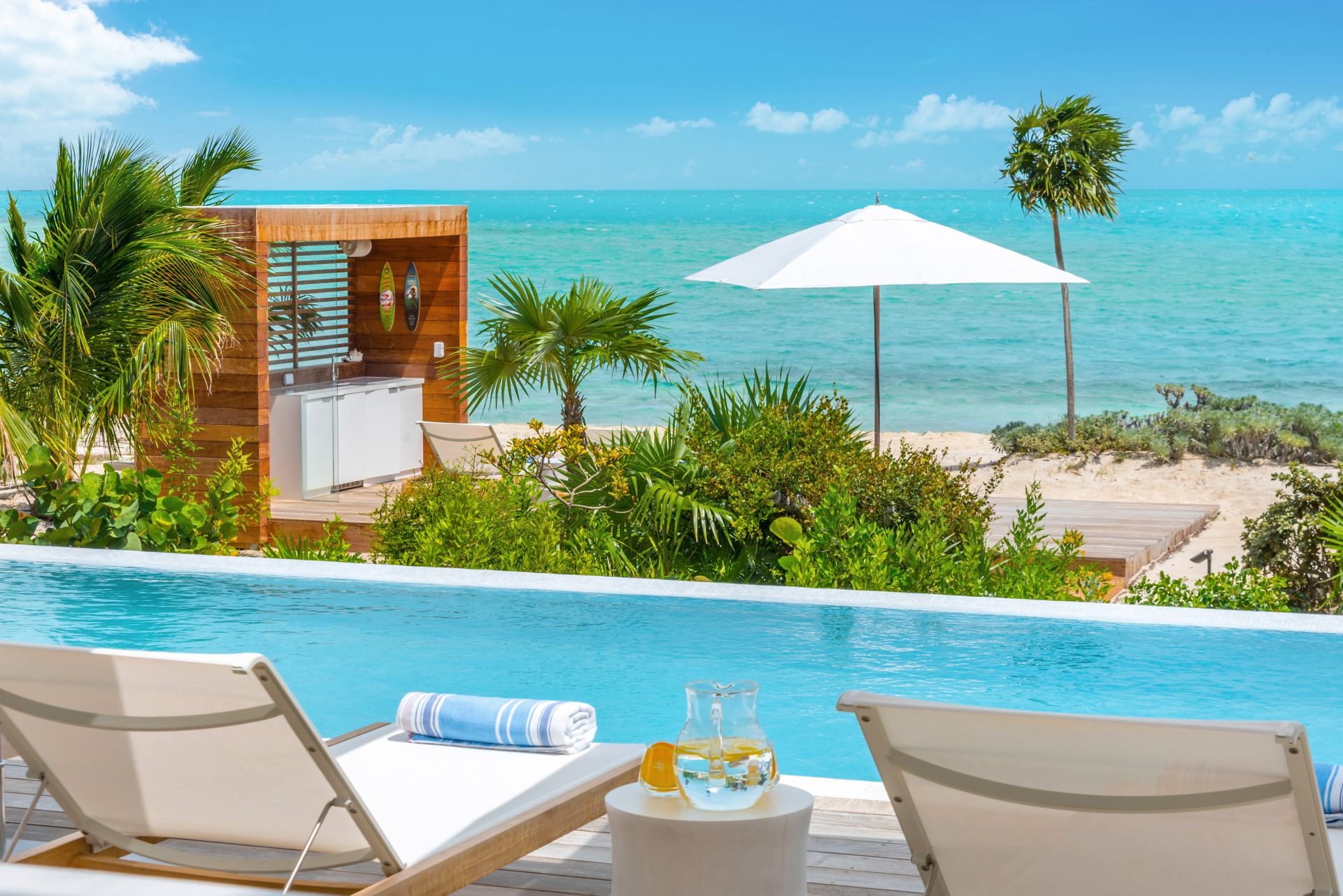 Long Bay Enclave - 6 BDR BEACHFRONT VILLA