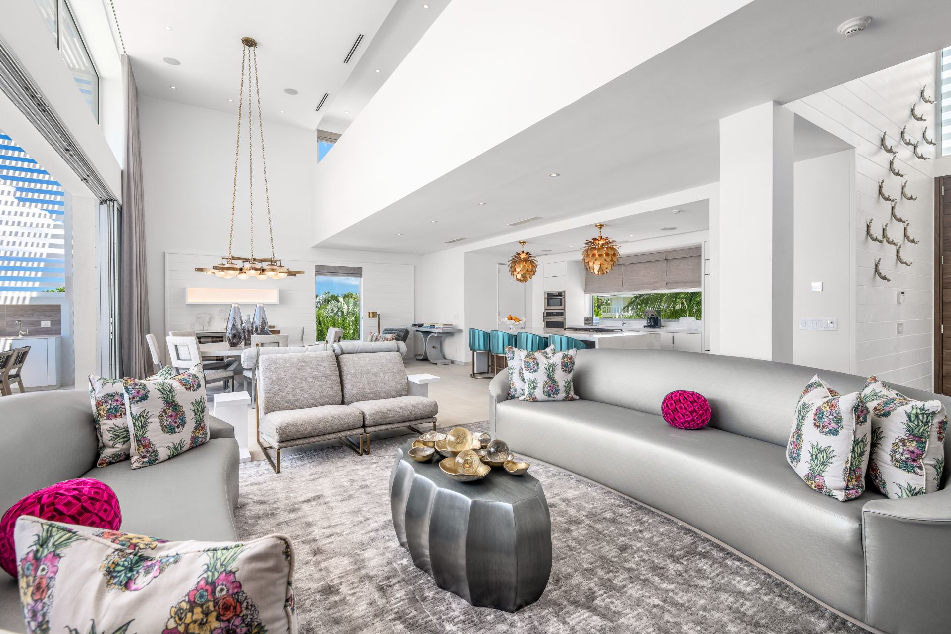 Grace Bay Enclave - 6 BDR PREMIUM OCEAN VIEW VILLA