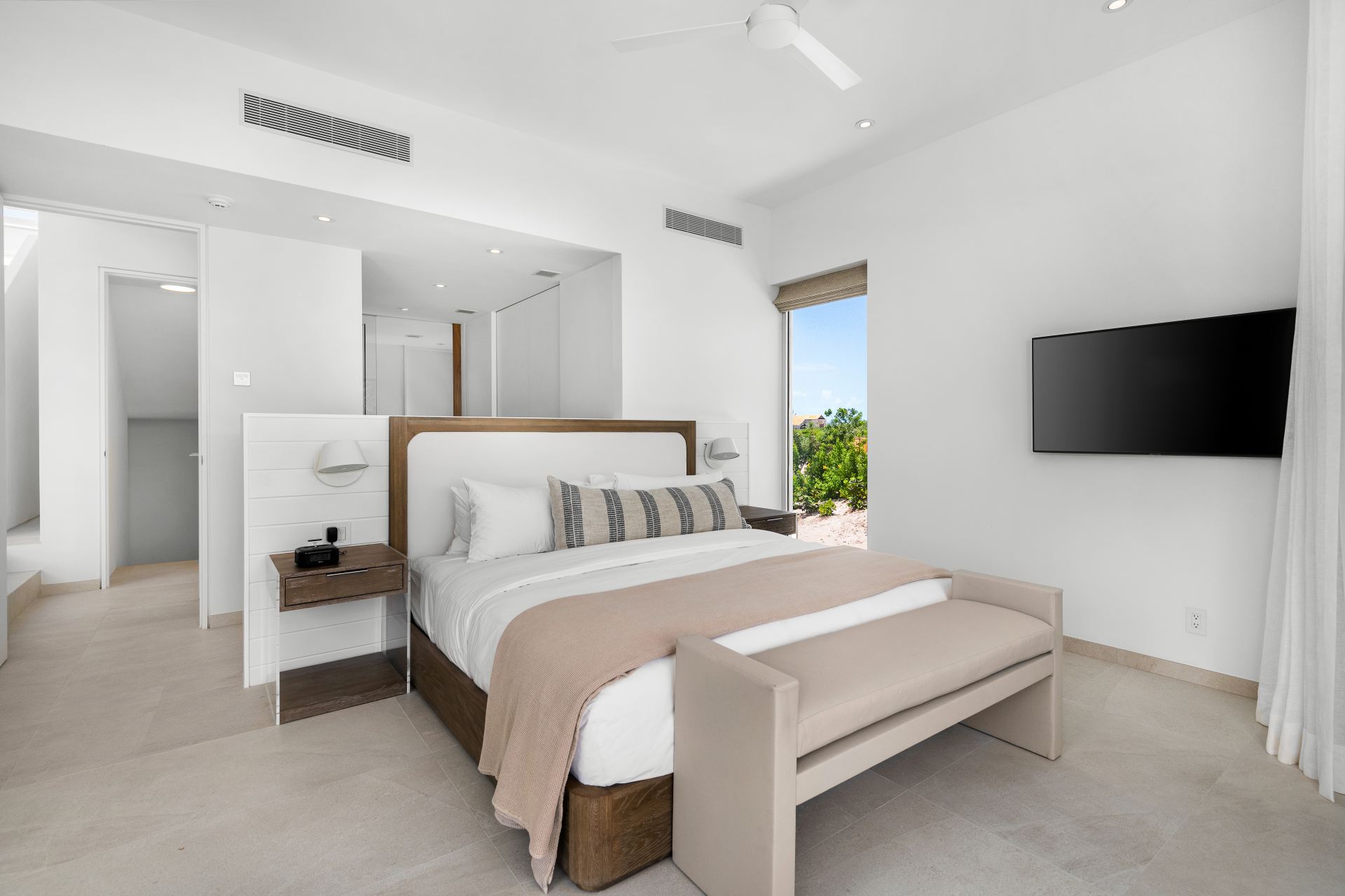 Grace Bay Enclave - 5 BDR OCEAN VIEW VILLA