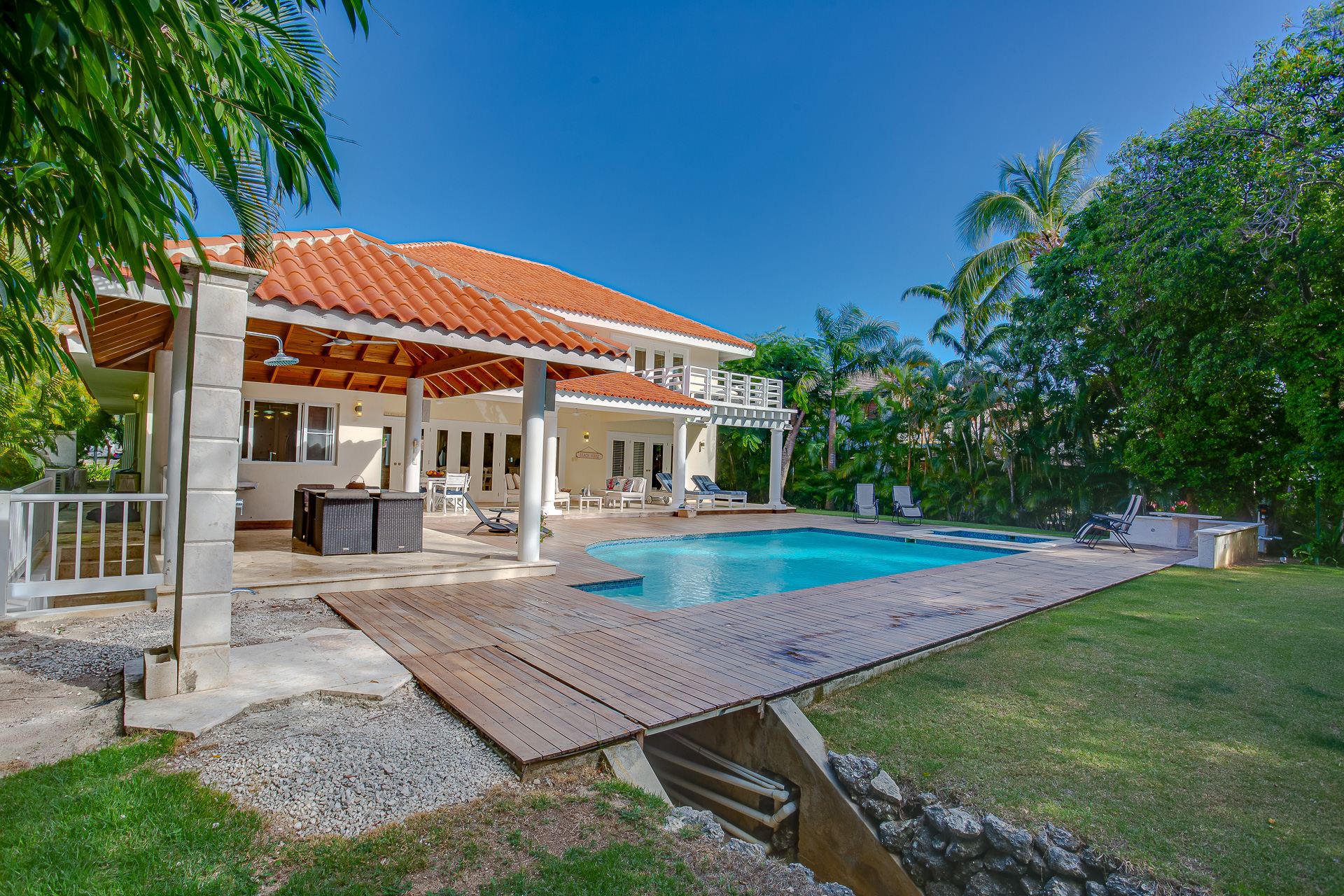 Villa Marcela Tortuga Bay B48