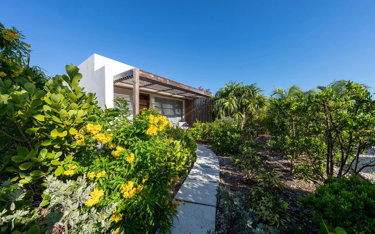 Long Bay Enclave - 6 BDR BEACHFRONT VILLA