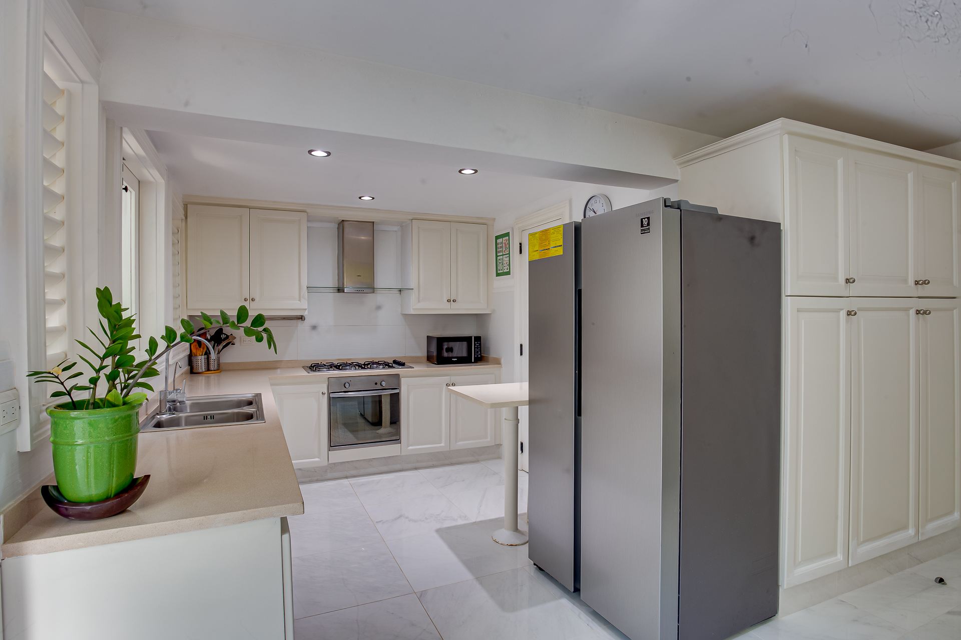 Villa Tortuga Bay B6