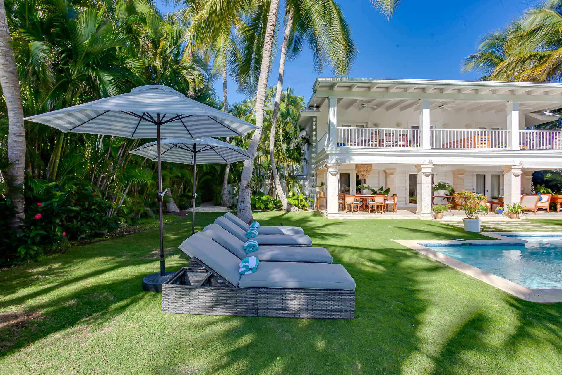 Villa Tortuga Bay B6