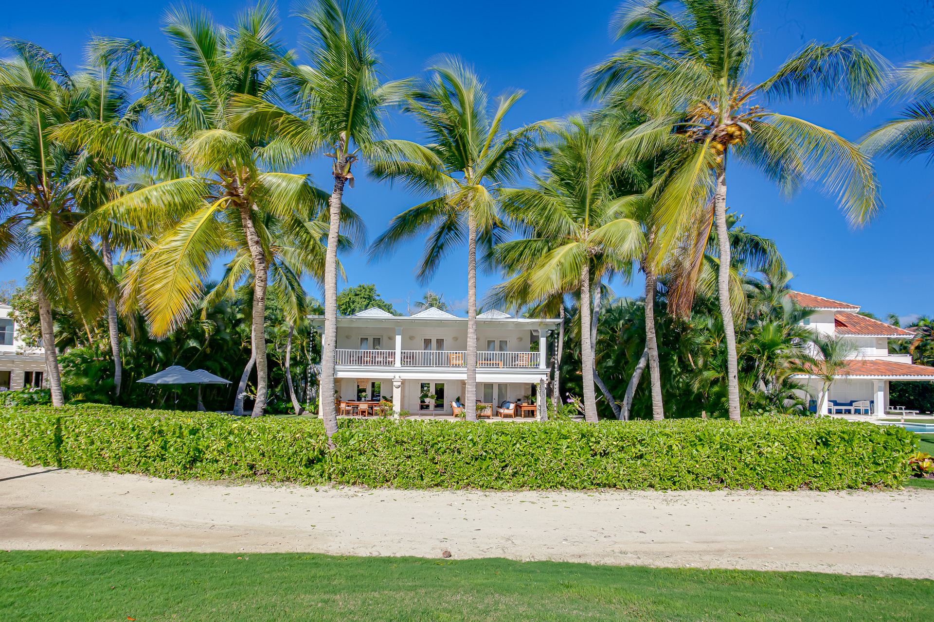 Villa Tortuga Bay B6