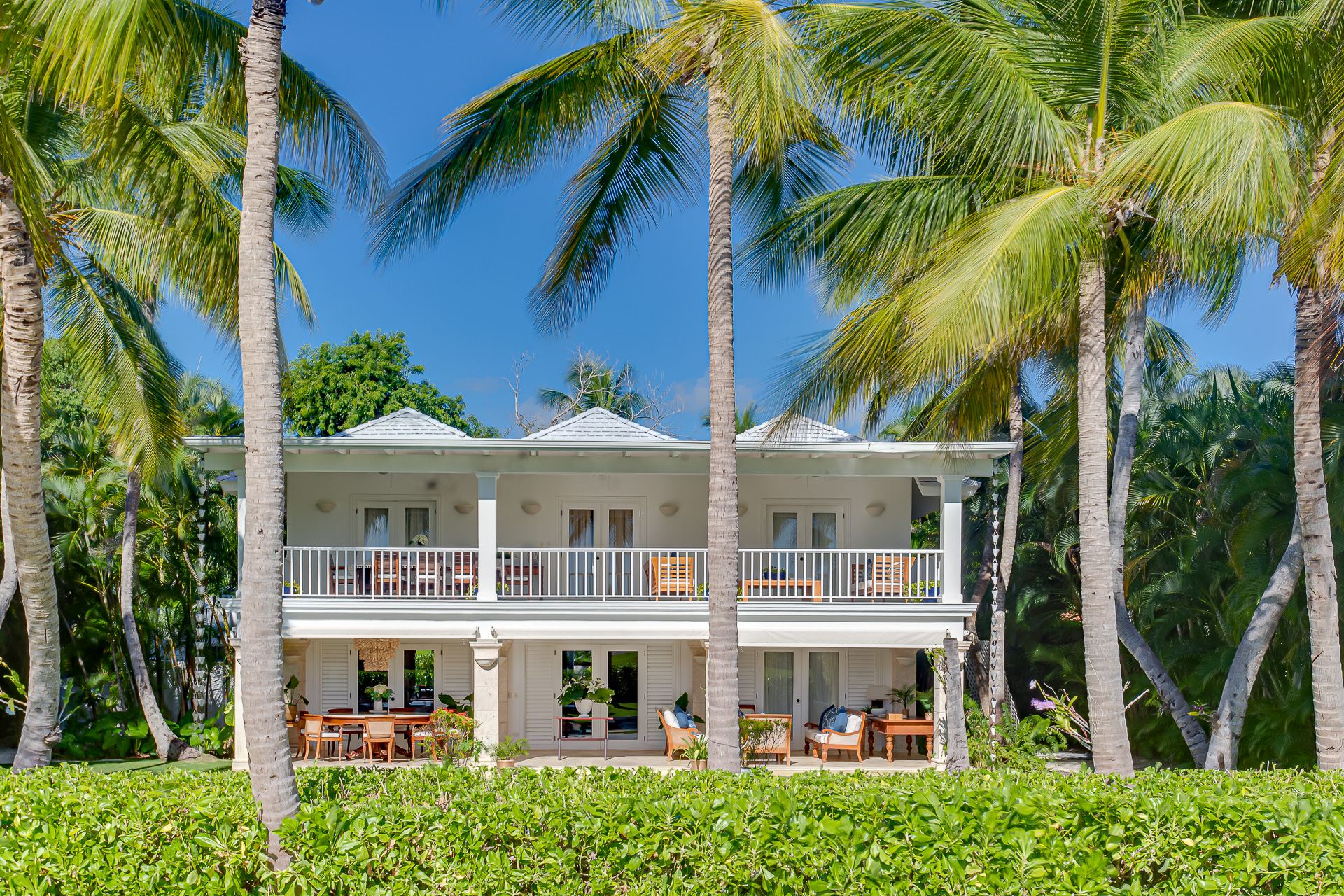 Villa Tortuga Bay B6