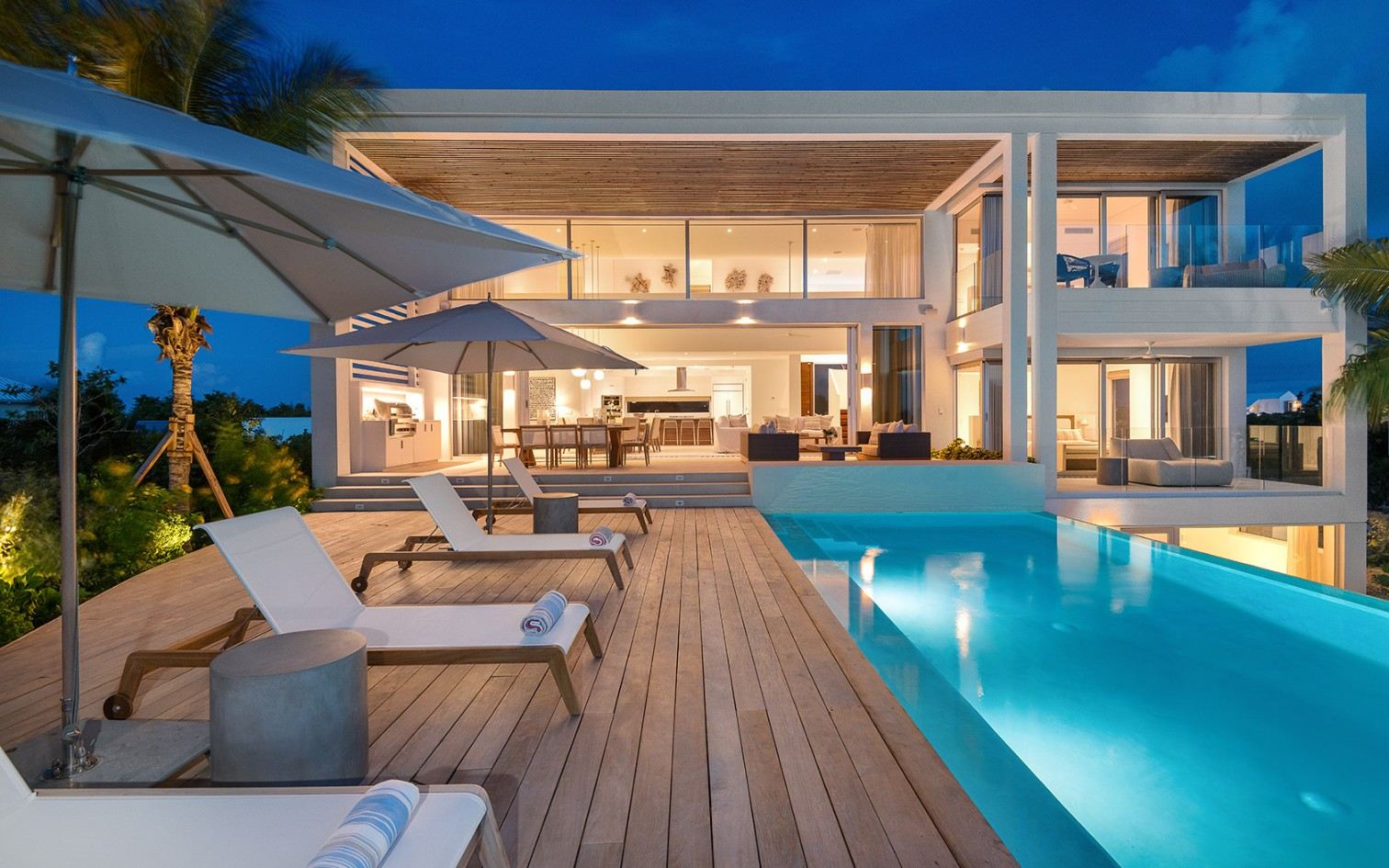 Grace Bay Enclave - 4 BDR OCEAN VIEW VILLA