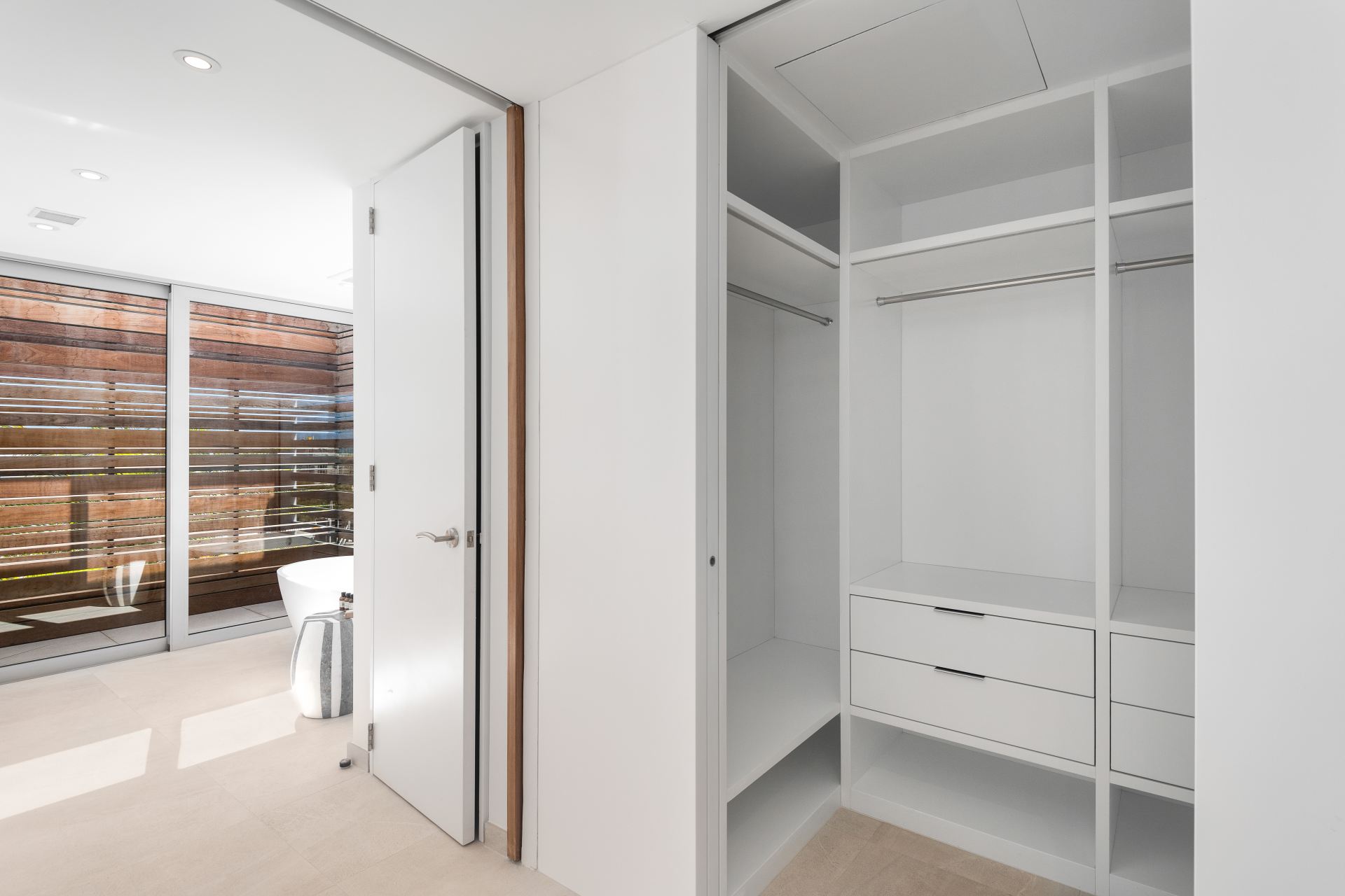 Grace Bay Enclave - 6 BDR PREMIUM OCEAN VIEW VILLA