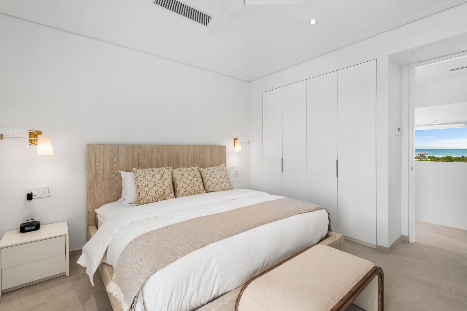 Grace Bay Enclave - 5 BDR OCEAN VIEW VILLA