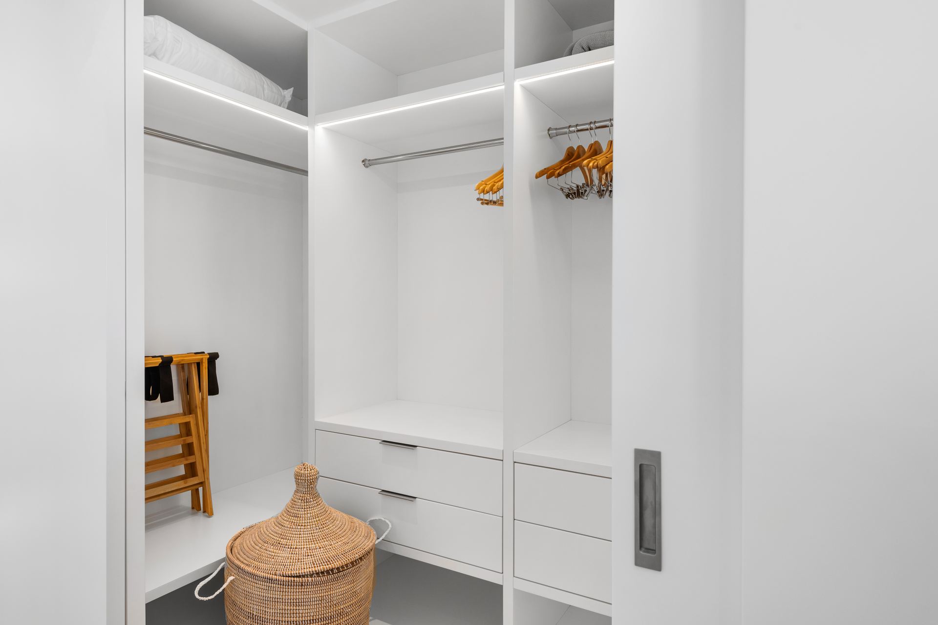 Grace Bay Enclave - 4 BDR OCEAN VIEW VILLA