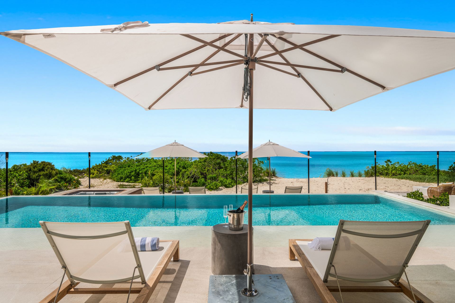 Grace Bay Enclave - 5 BDR BEACHFRONT VILLA