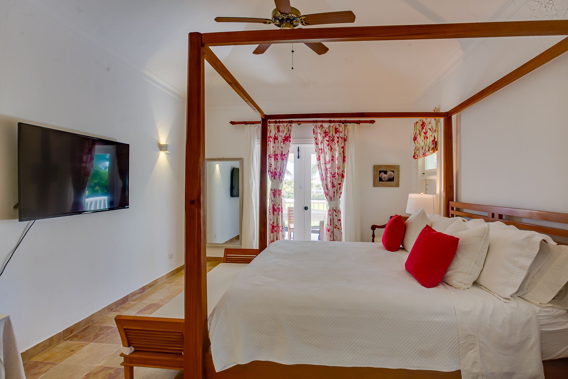 Villa Tortuga Bay B6